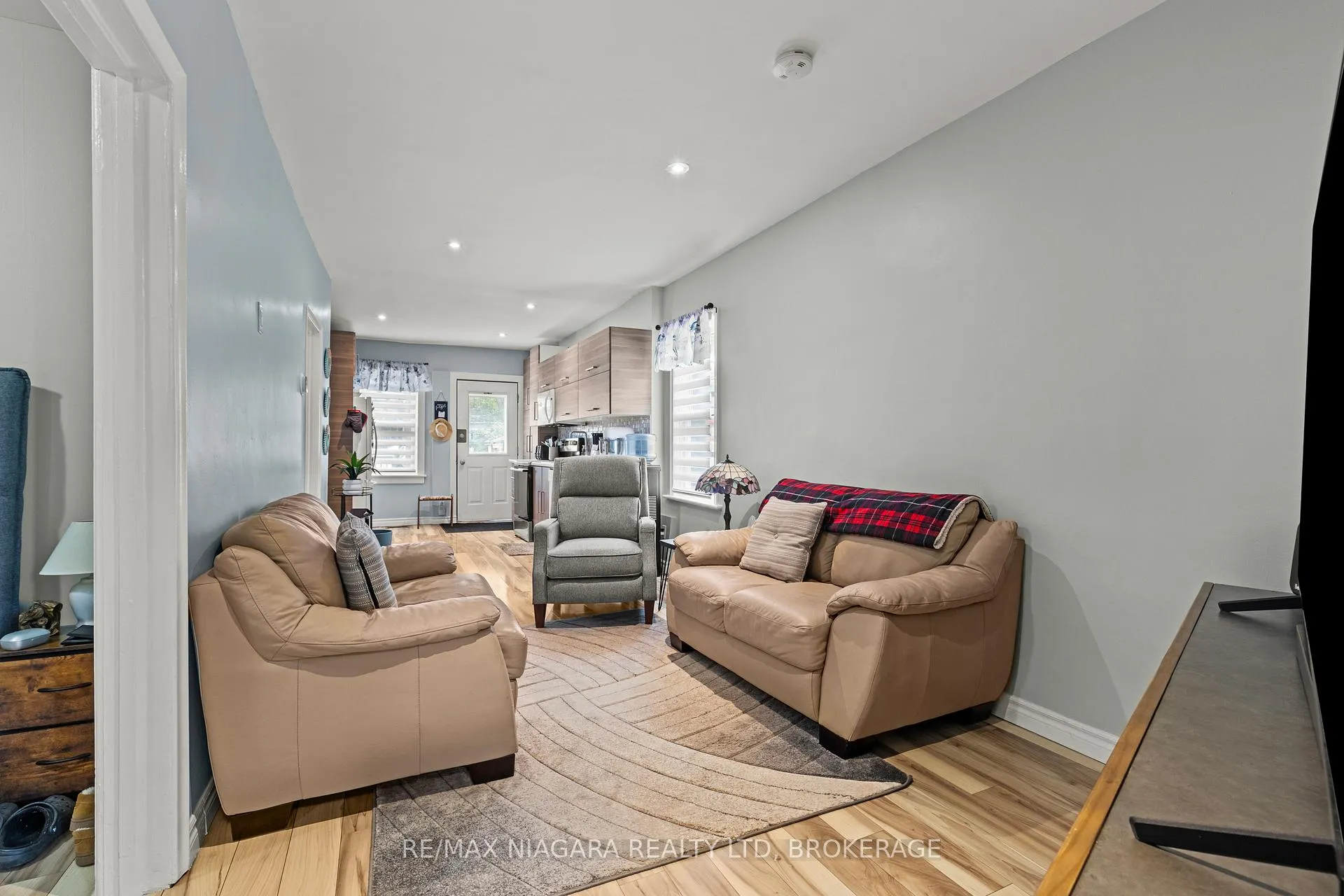 Photo 7 of 42 Mccormick Street, Welland, Prince Charles — HOMEH