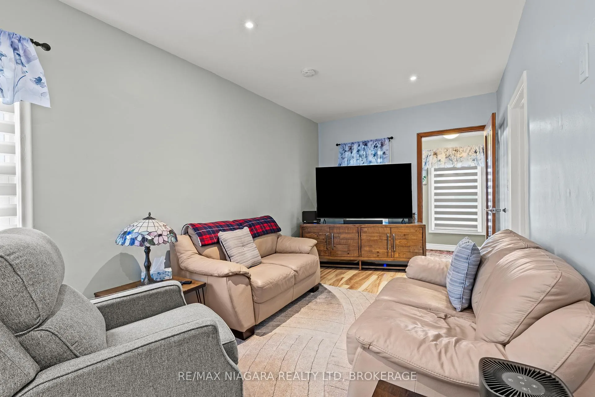 Photo 9 of 42 Mccormick Street, Welland, Prince Charles — HOMEH