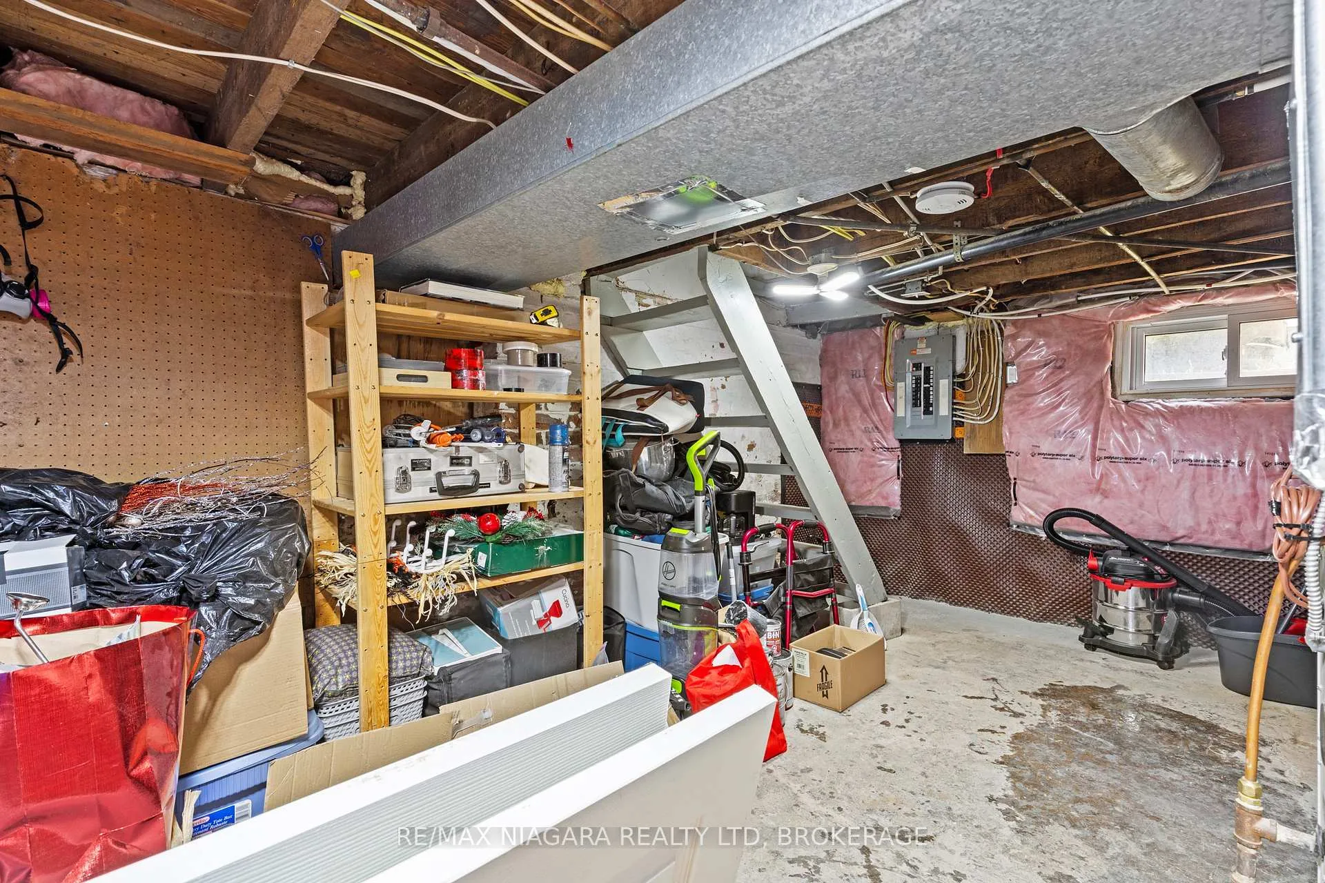Photo 22 of 42 Mccormick Street, Welland, Prince Charles — HOMEH