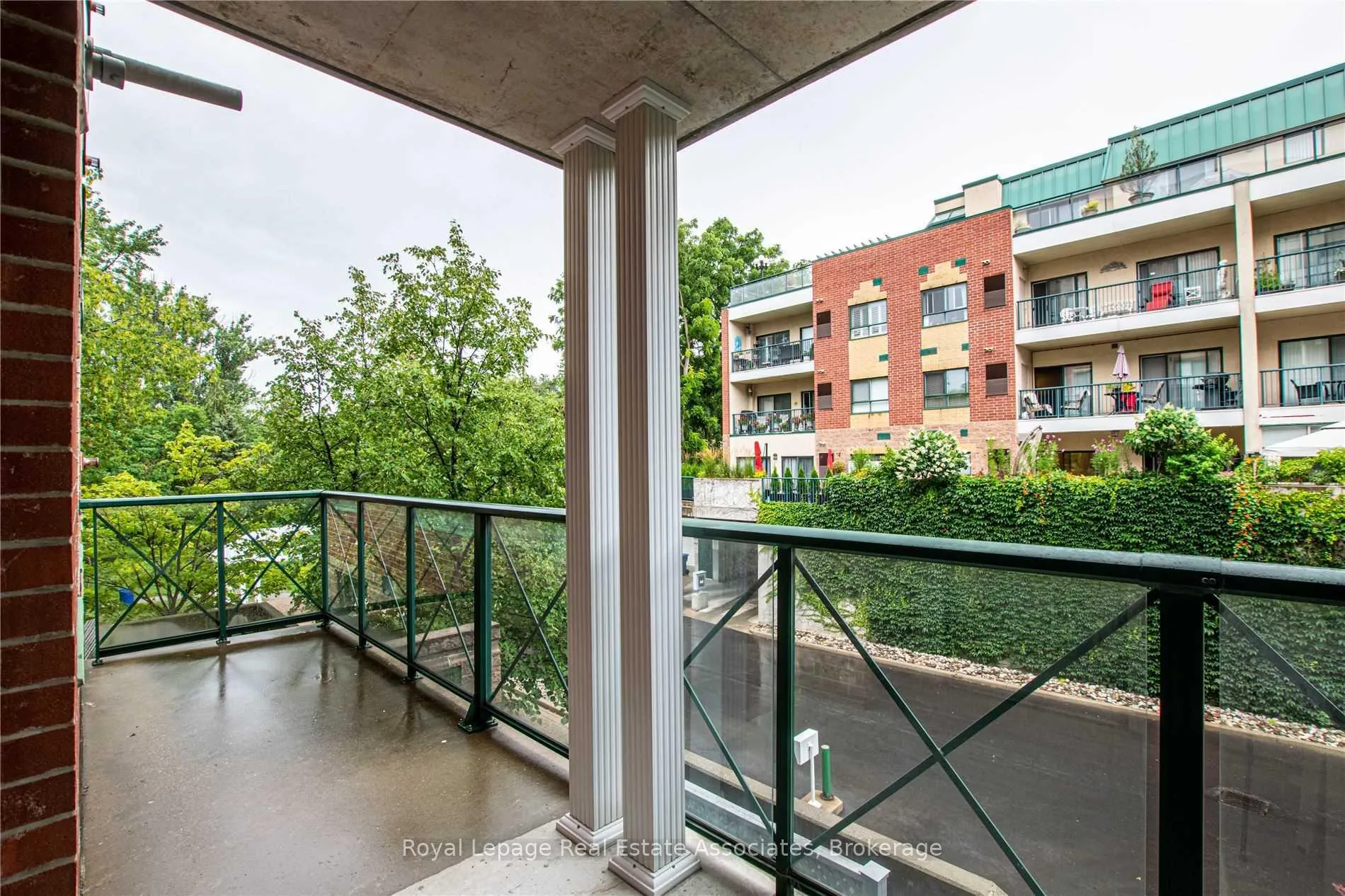 Photo 16 of Unit 206, 141 Woodbridge Avenue, Vaughan, West Woodbridge — HOMEH