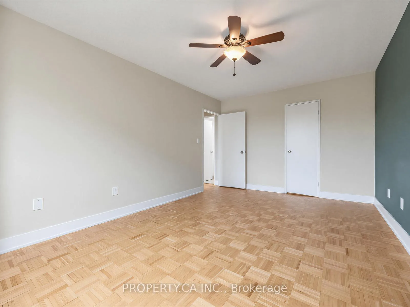Photo 23 of Unit 708, 10 Edgecliffe Golfway, Toronto, Flemingdon Park — HOMEH