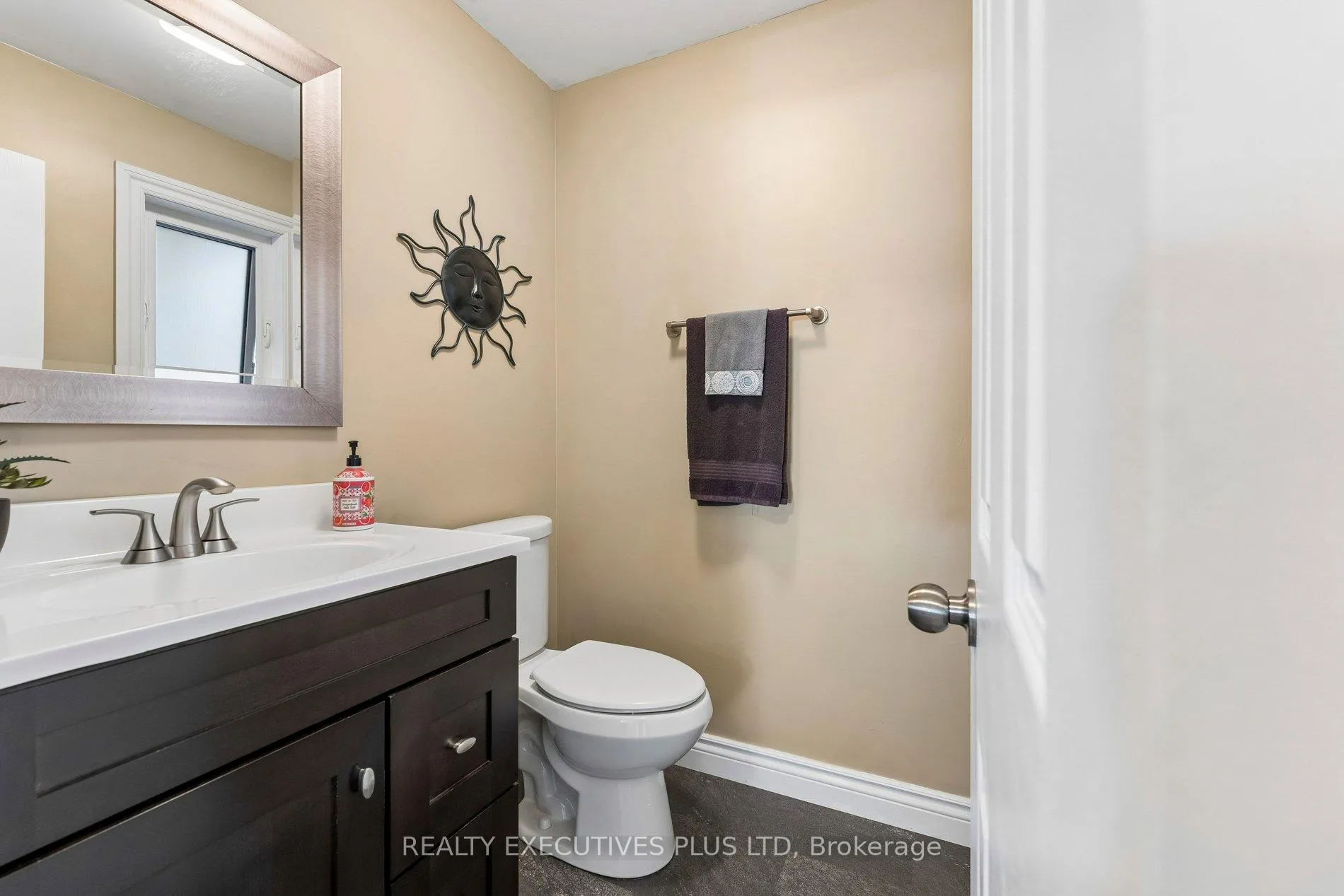 Photo 19 of 51 Ashbrook Way, Brampton, Fletcher's West — HOMEH