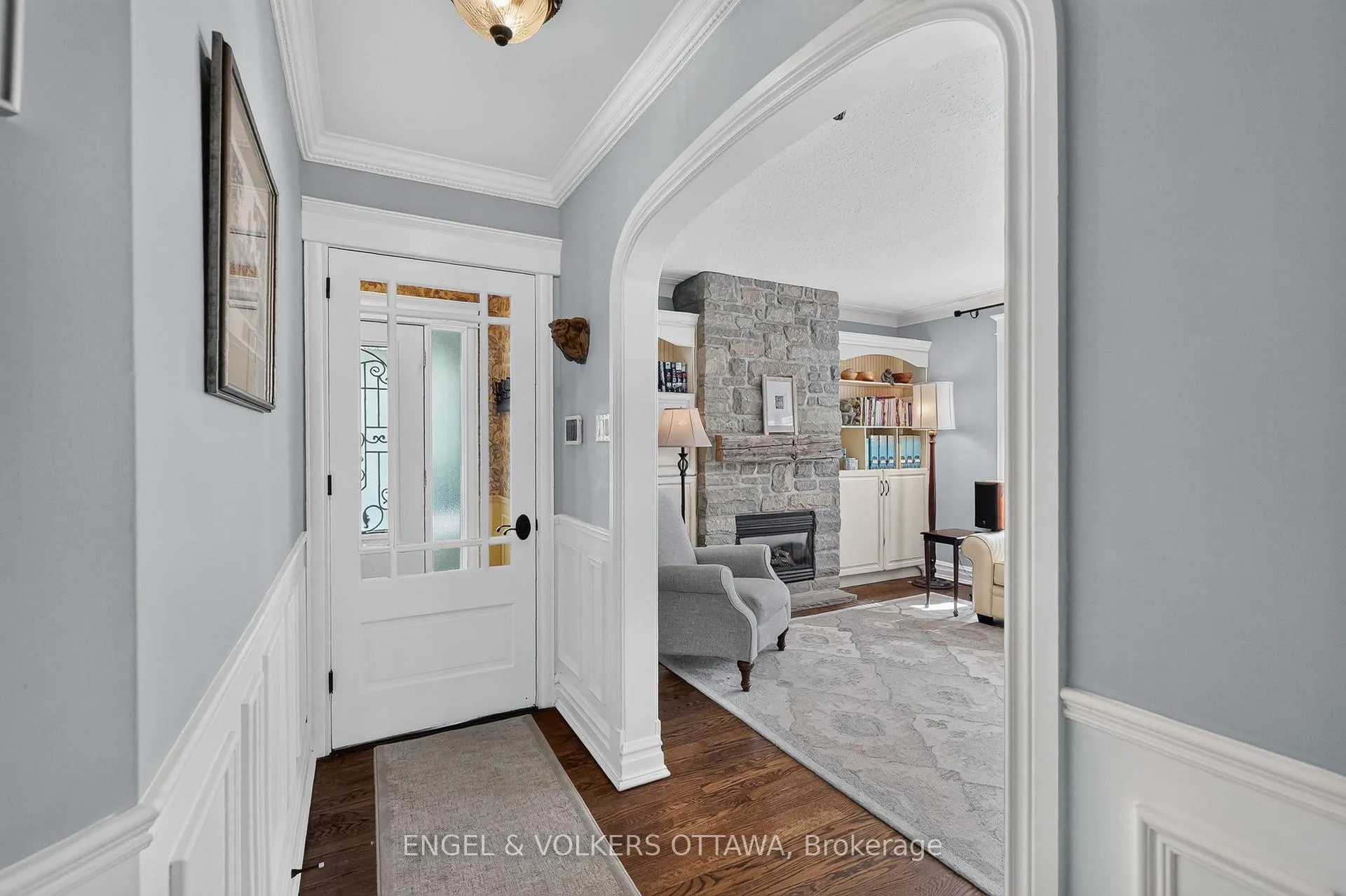 Photo 5 of 246 Mountbatten Avenue, Ottawa, Applewood Acres — HOMEH