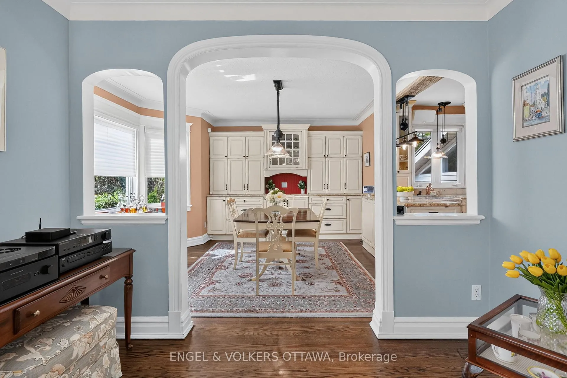 Photo 8 of 246 Mountbatten Avenue, Ottawa, Applewood Acres — HOMEH