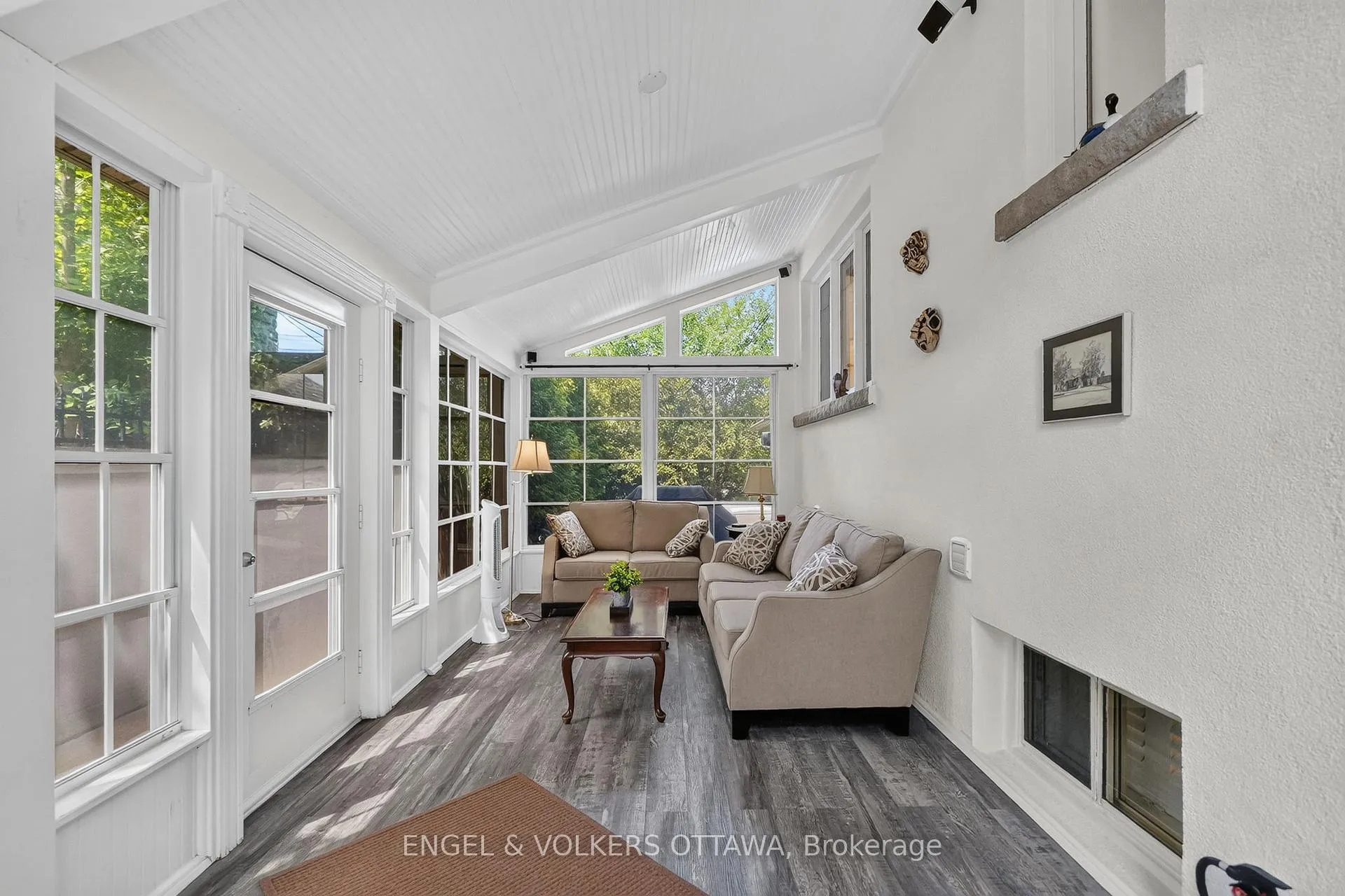 Photo 34 of 246 Mountbatten Avenue, Ottawa, Applewood Acres — HOMEH