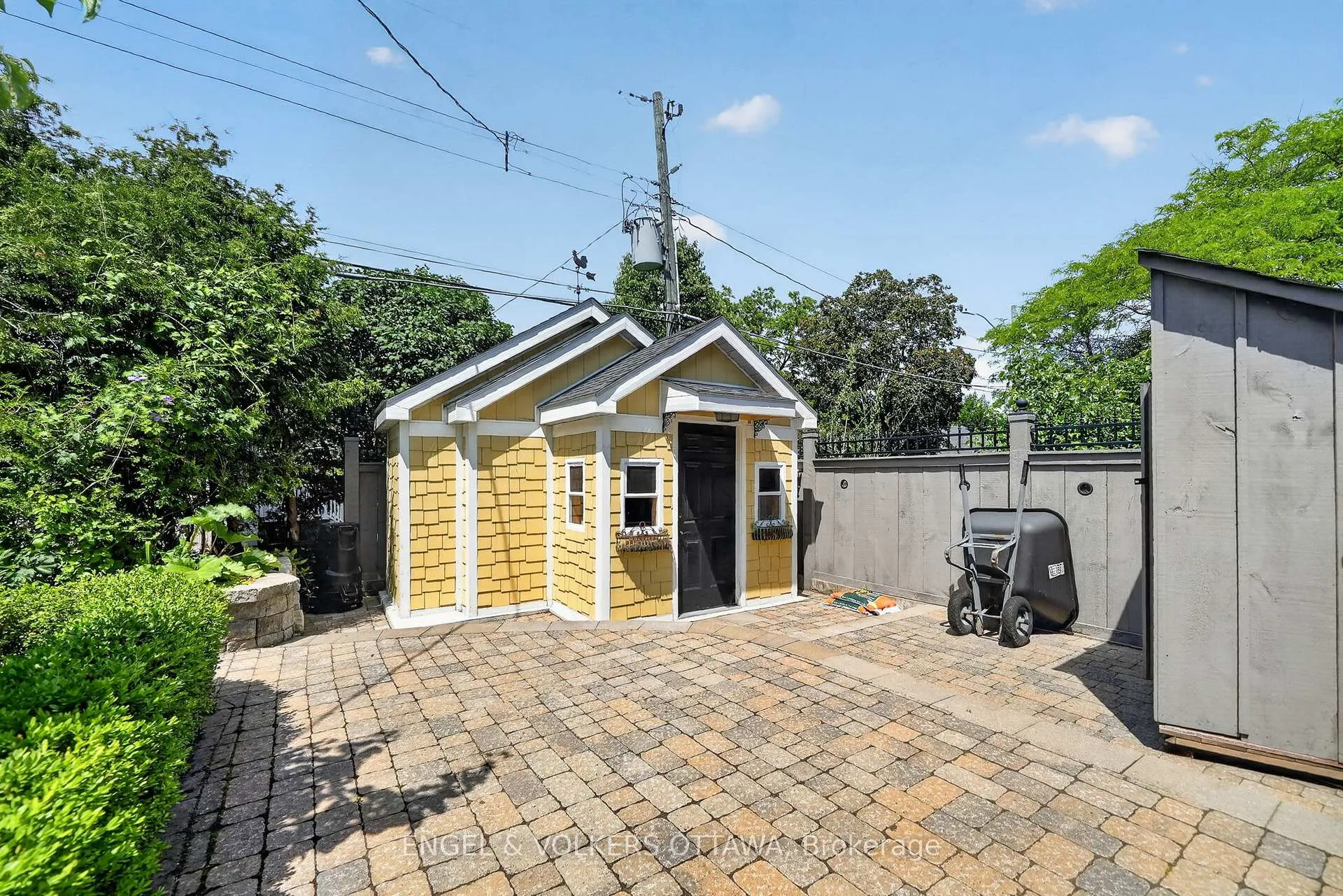 Photo 39 of 246 Mountbatten Avenue, Ottawa, Applewood Acres — HOMEH