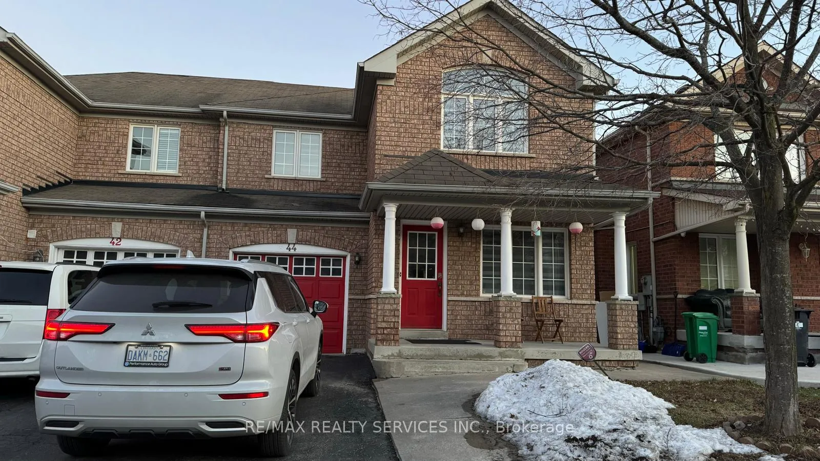 Photo 1 of 44 Saintsbury Crescent, Brampton, Sandringham-Wellington — HOMEH