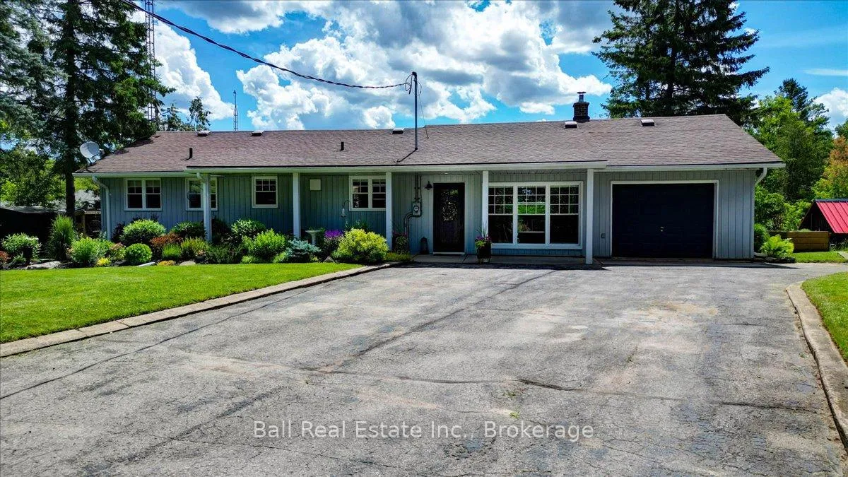 Photo 2 of 883 Tindle Court, Selwyn — HOMEH