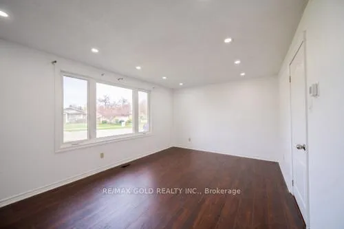 Photo 12 of 281 Morgan Avenue, Kitchener, Chicopee/Freeport — HOMEH