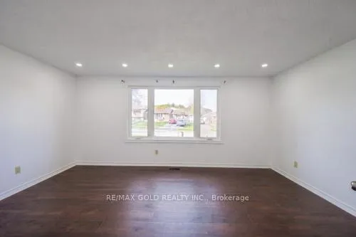 Photo 13 of 281 Morgan Avenue, Kitchener, Chicopee/Freeport — HOMEH