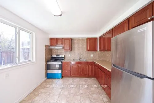 Photo 19 of 281 Morgan Avenue, Kitchener, Chicopee/Freeport — HOMEH