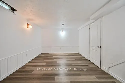 Photo 44 of 281 Morgan Avenue, Kitchener, Chicopee/Freeport — HOMEH