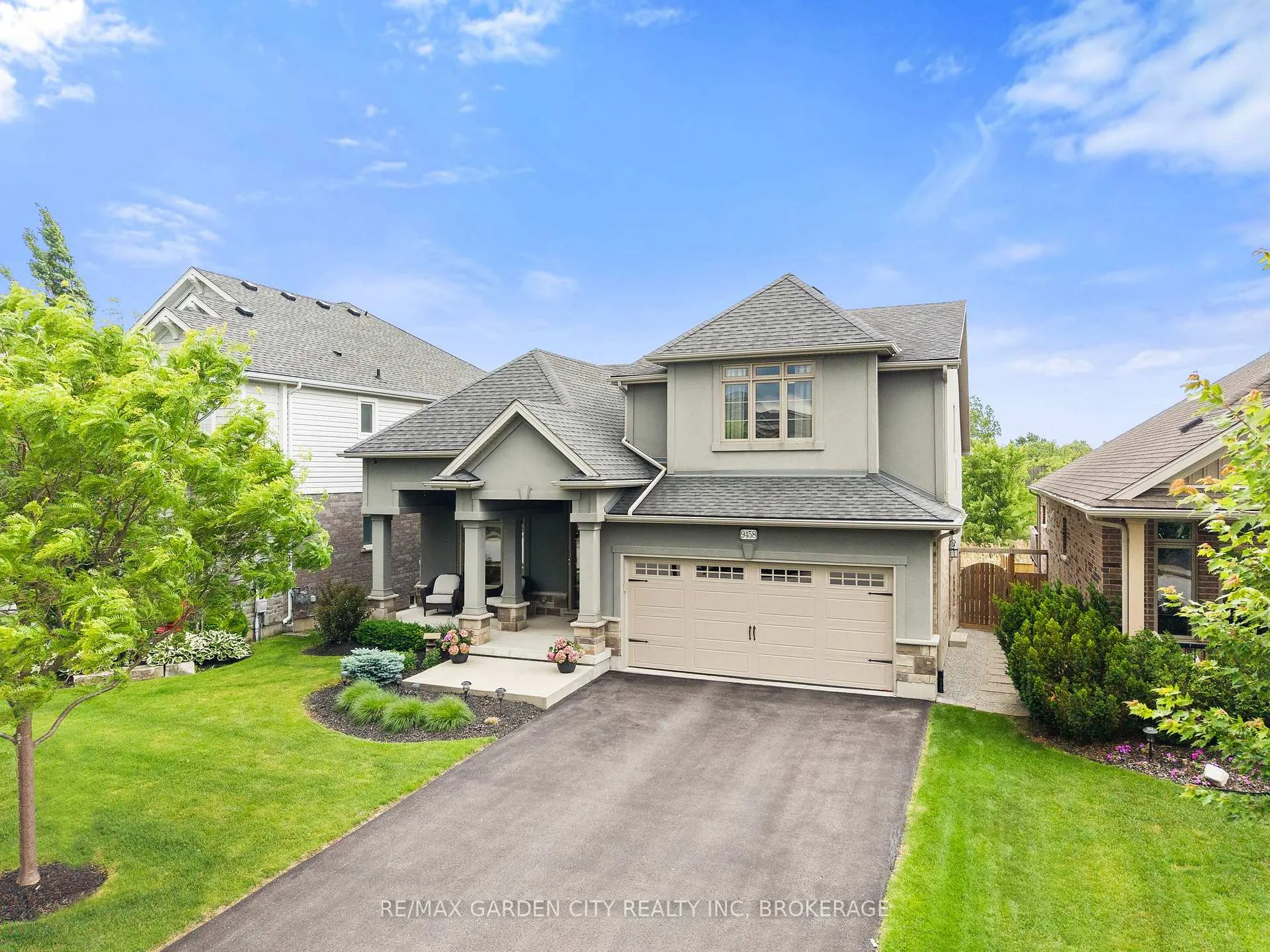 Front of 9458 Hendershot Boulevard