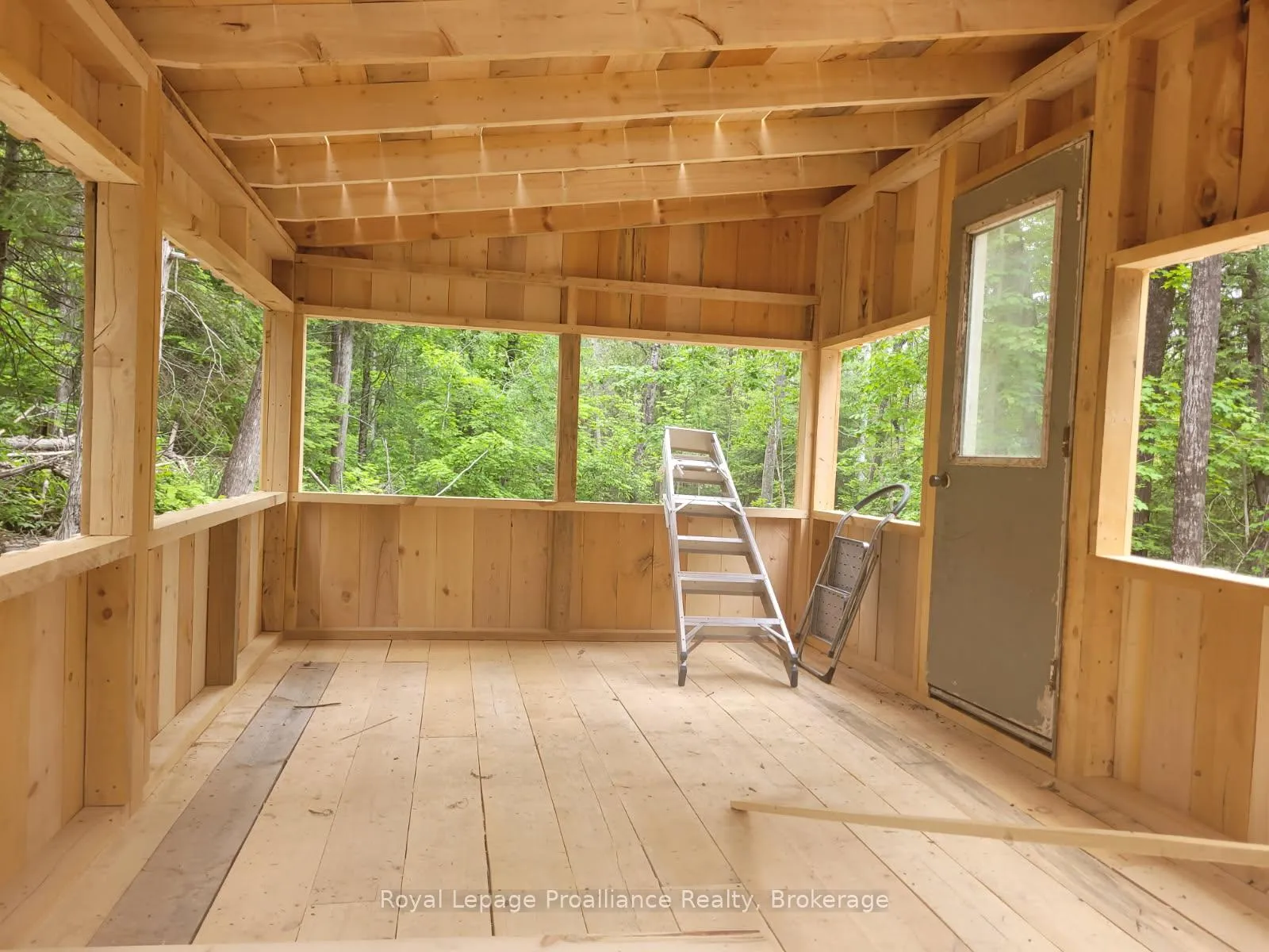 Photo 4 of 2177 Smith Road, Frontenac, Frontenac North — HOMEH