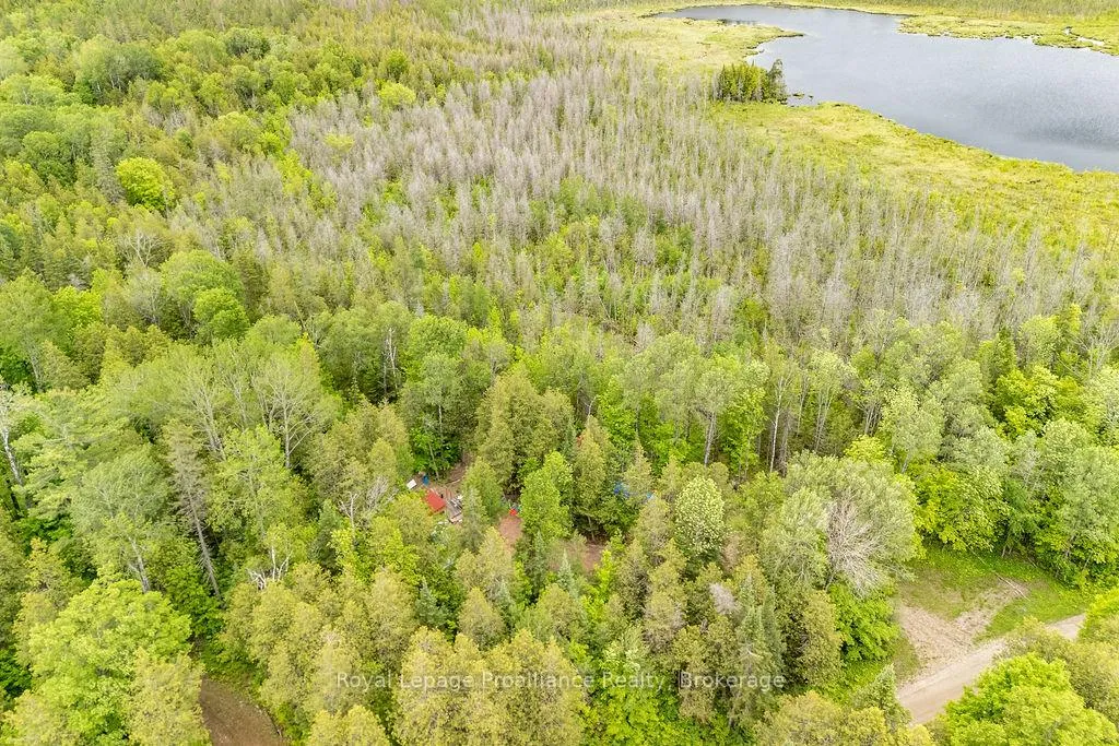 Photo 12 of 2177 Smith Road, Frontenac, Frontenac North — HOMEH