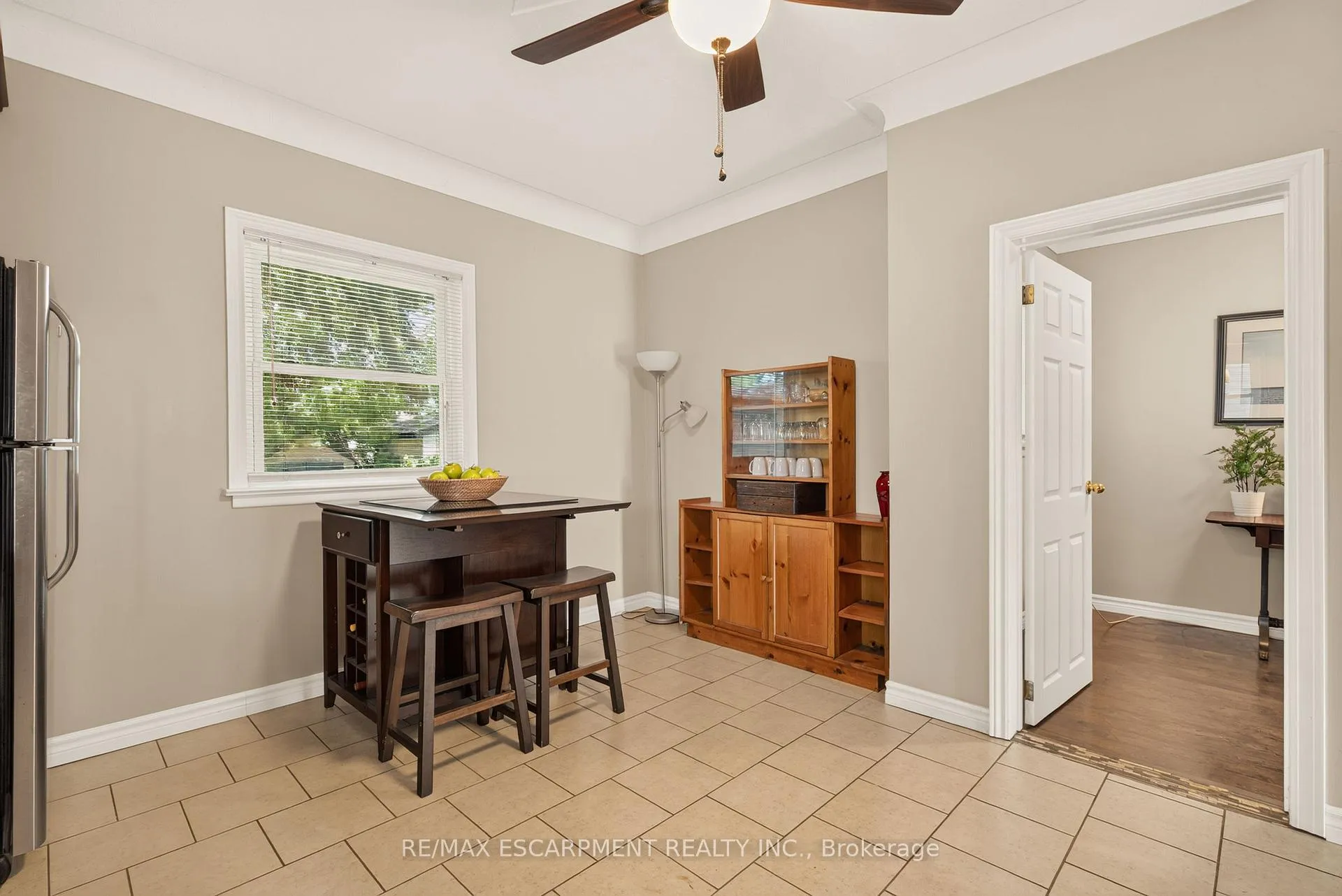 Photo 17 of 277 Normanhurst Avenue, Hamilton, Normanhurst — HOMEH