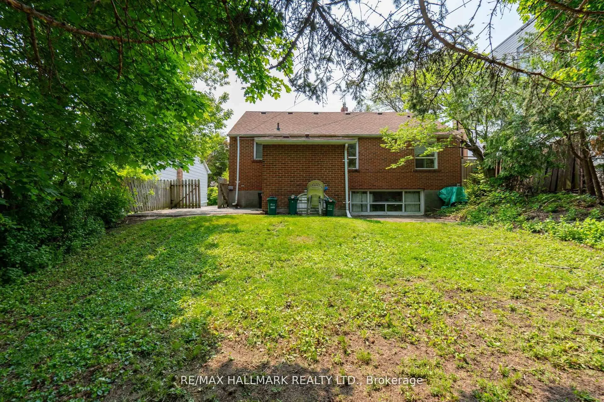 Photo 13 of 104 Highland Park (Basement) Boulevard, Markham, Grandview — HOMEH