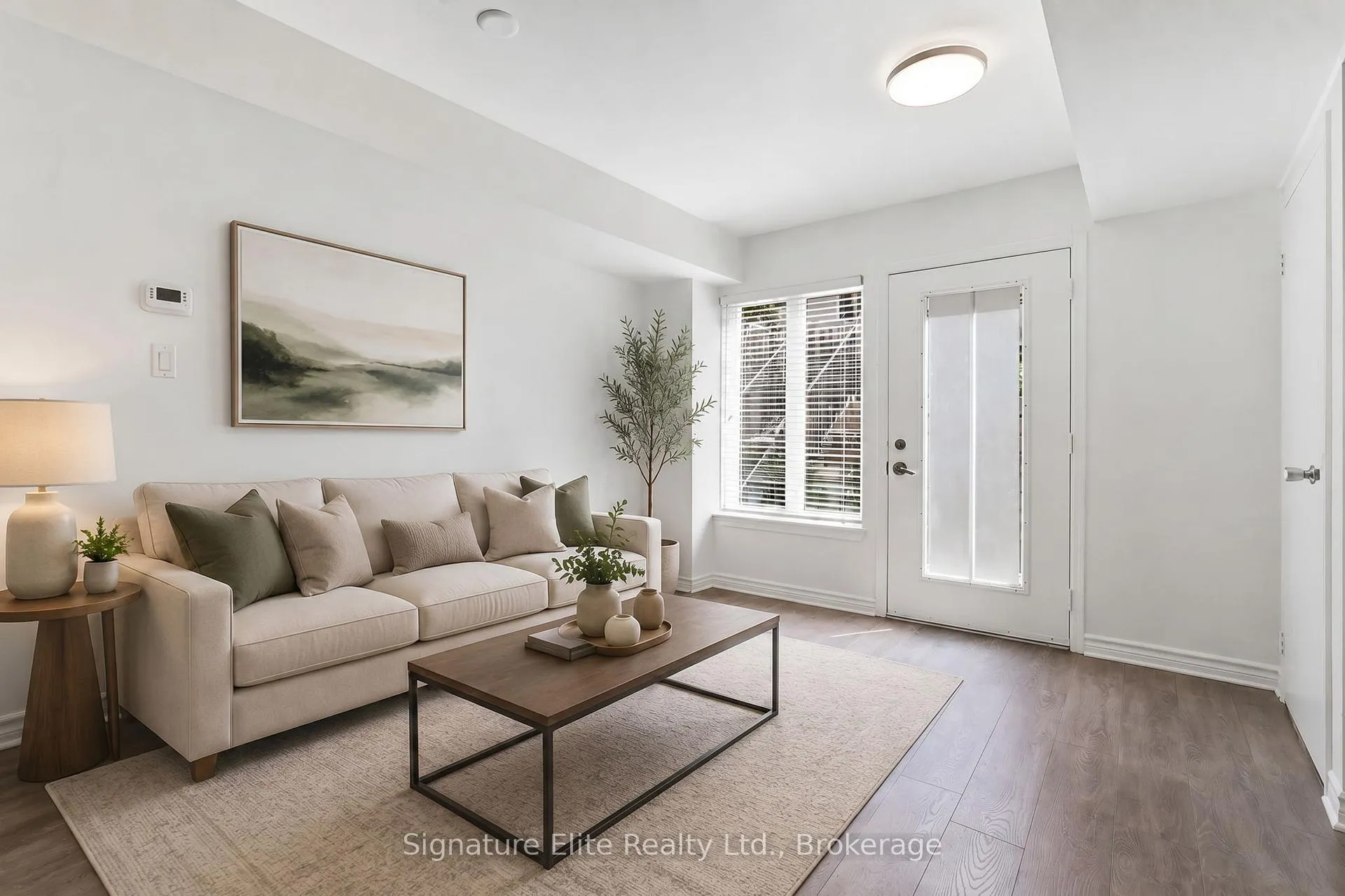 Photo 4 of Unit 718, 42 Western Battery Road, Toronto, Niagara — HOMEH