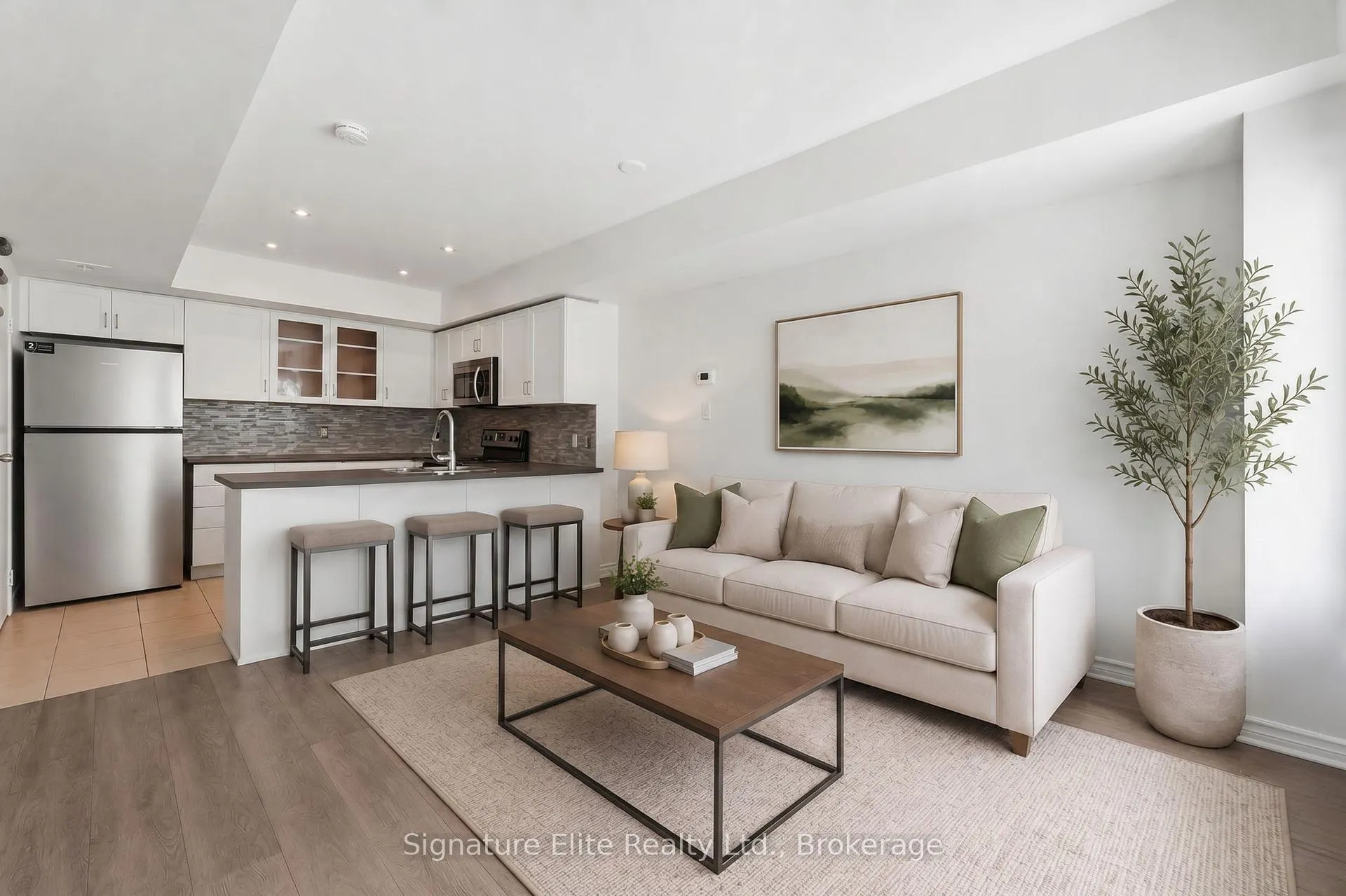 Photo 5 of Unit 718, 42 Western Battery Road, Toronto, Niagara — HOMEH