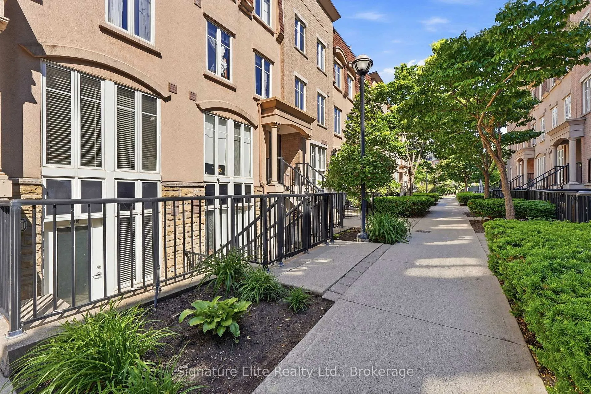 Photo 15 of Unit 718, 42 Western Battery Road, Toronto, Niagara — HOMEH