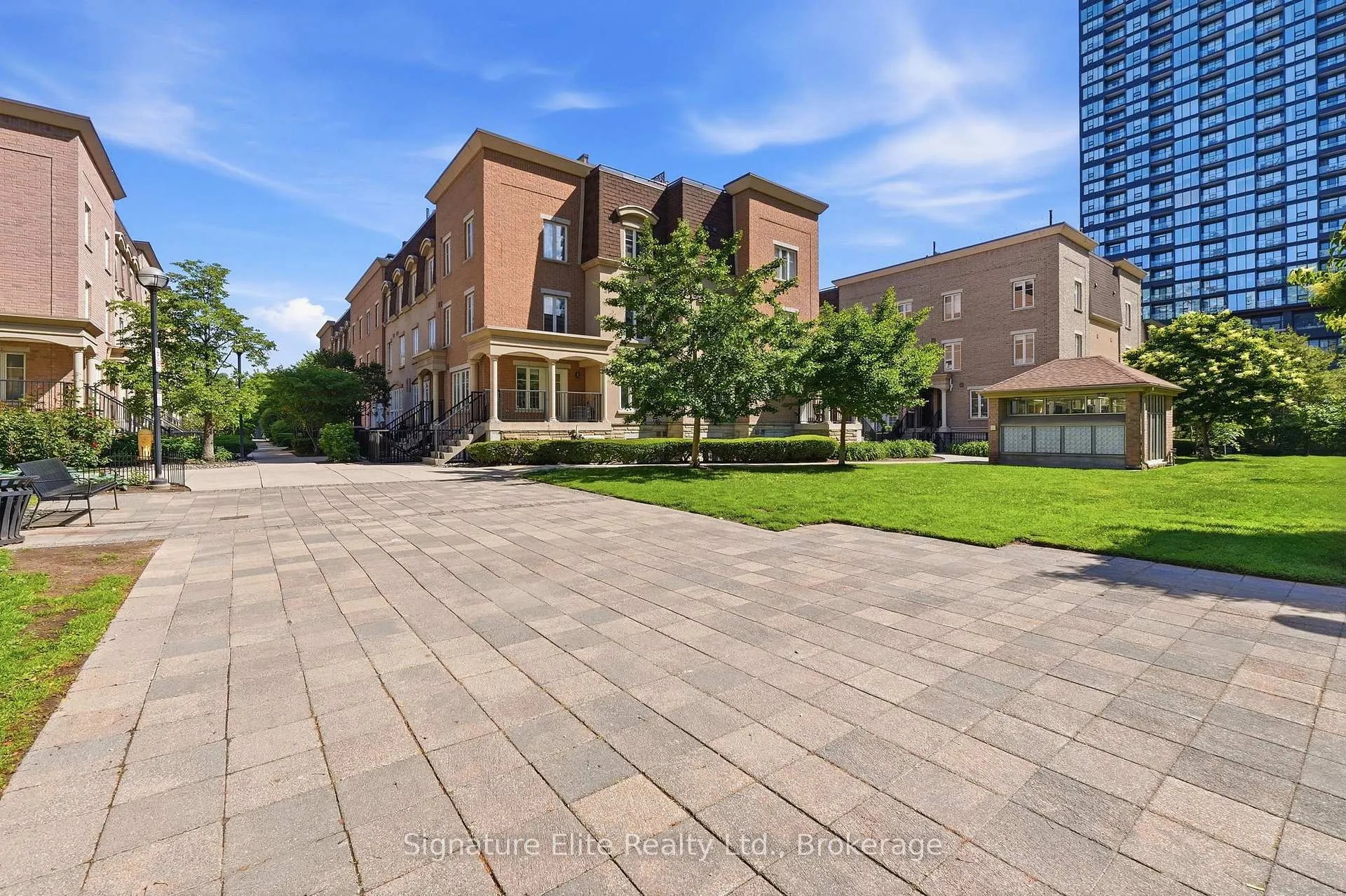Photo 18 of Unit 718, 42 Western Battery Road, Toronto, Niagara — HOMEH