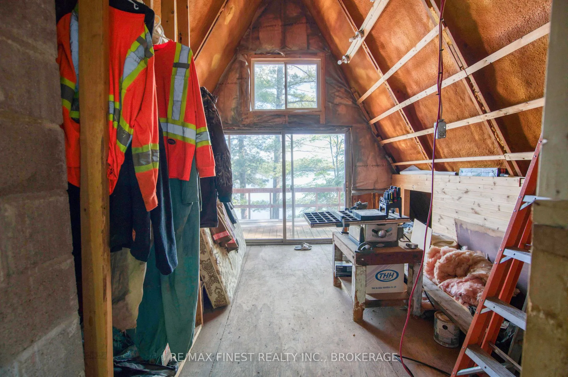 Photo 27 of 1086 Salamander Lane, Frontenac, Frontenac South — HOMEH
