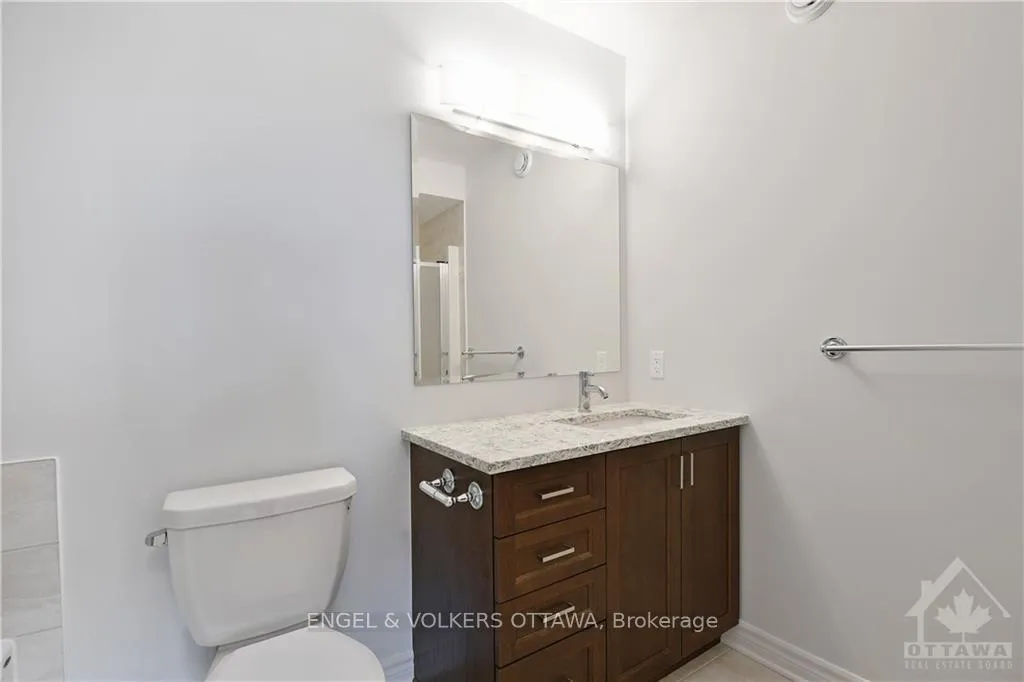 Photo 9 of 18 Verglas Lane, Ottawa, Mer Bleue/Bradley Estates/Anderson Park — HOMEH