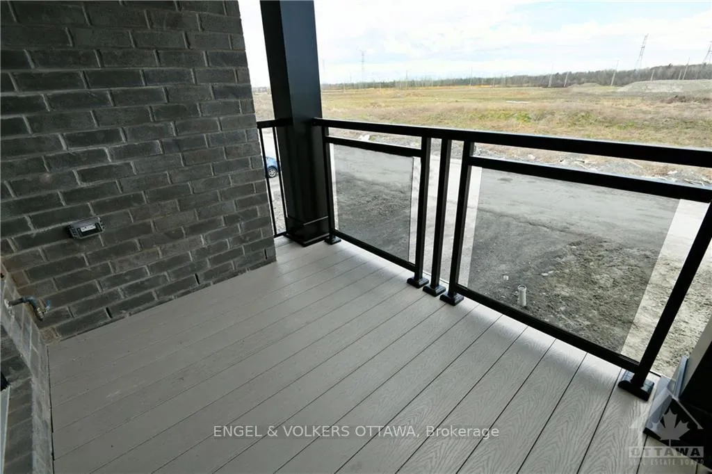Photo 25 of 18 Verglas Lane, Ottawa, Mer Bleue/Bradley Estates/Anderson Park — HOMEH