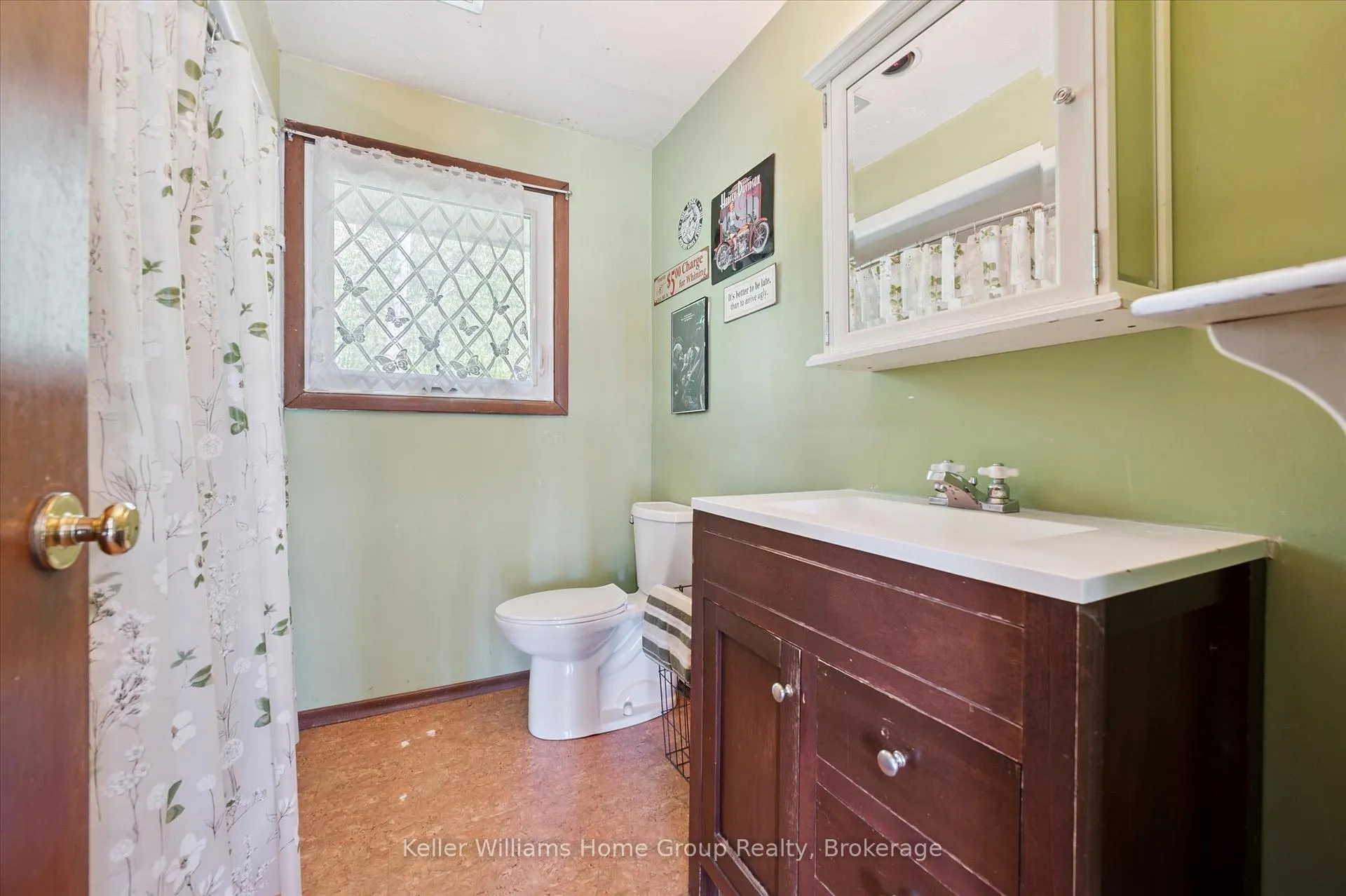 Photo 25 of 568 Black Street, Centre Wellington, Fergus — HOMEH