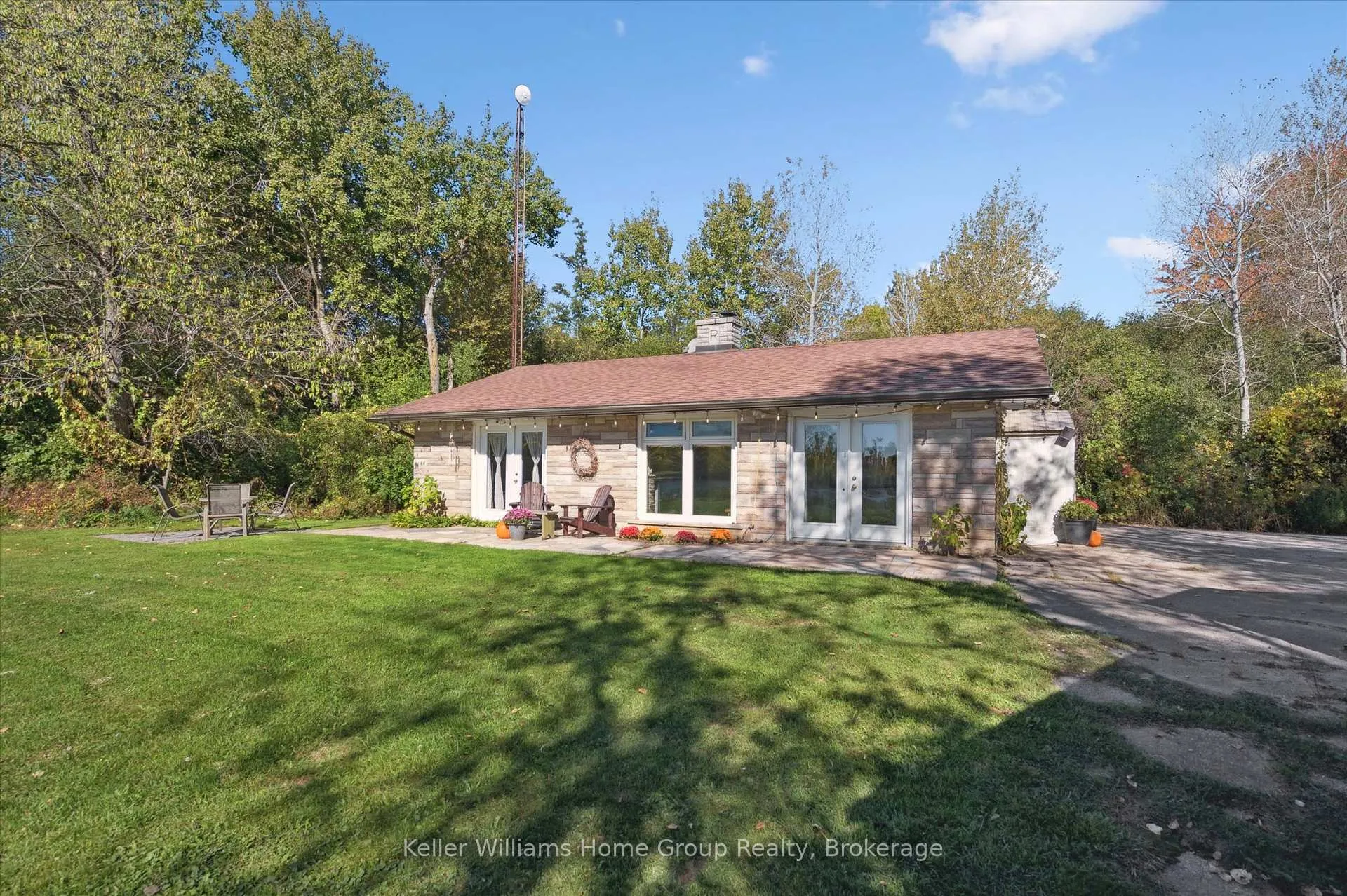 Photo 29 of 568 Black Street, Centre Wellington, Fergus — HOMEH