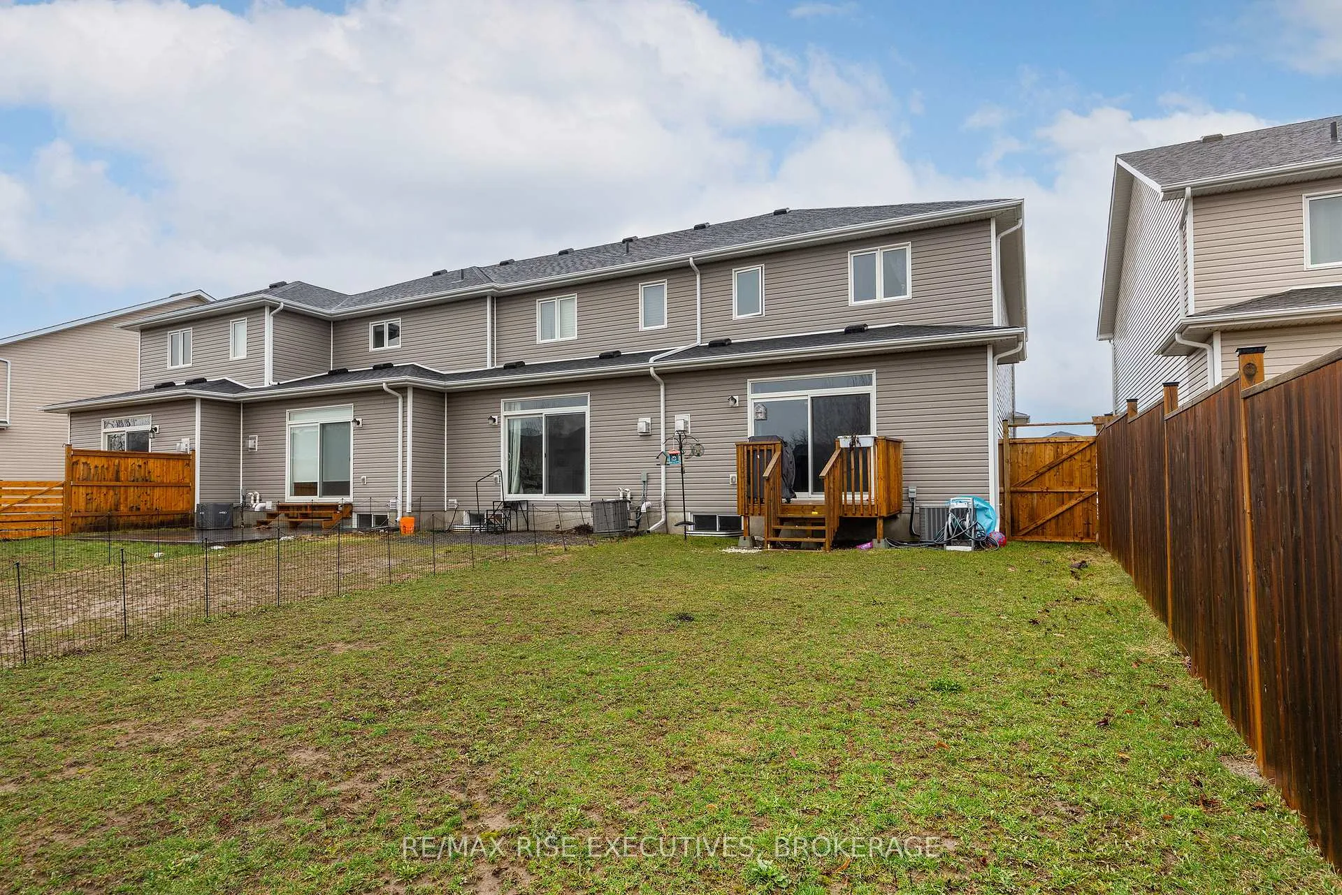 Photo 6 of 1538 Davenport Crescent, Kingston, City Northwest — HOMEH