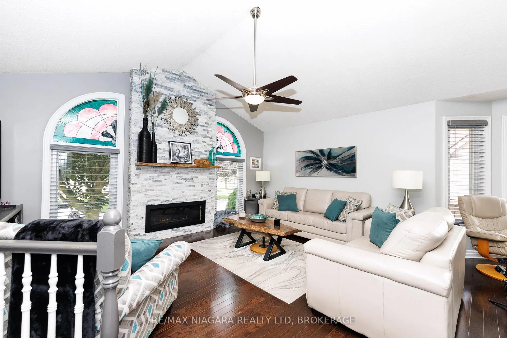 Photo 14 of 3786 Northwood Drive, Niagara Falls, Mt. Carmel — HOMEH