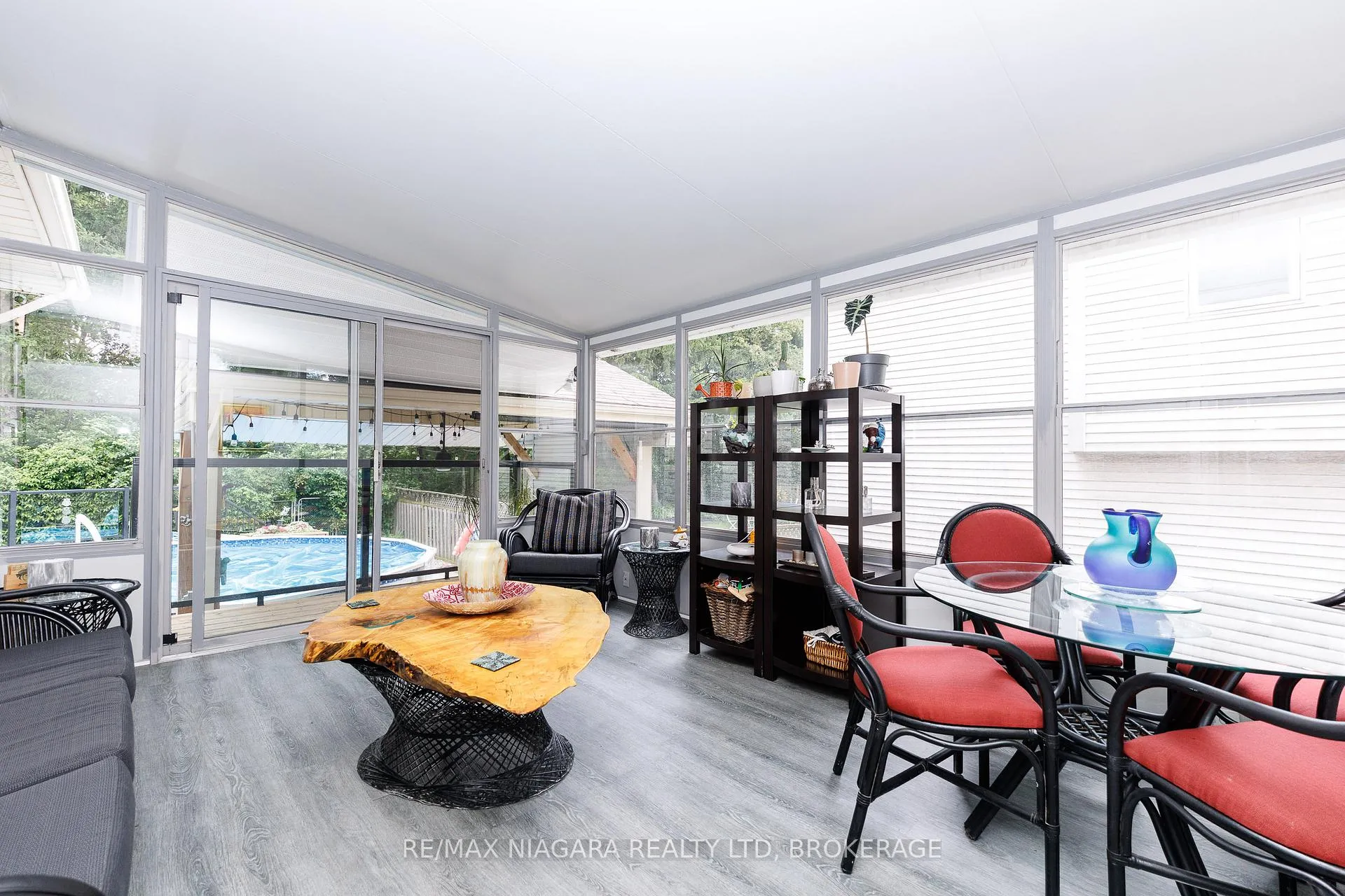 Photo 23 of 3786 Northwood Drive, Niagara Falls, Mt. Carmel — HOMEH