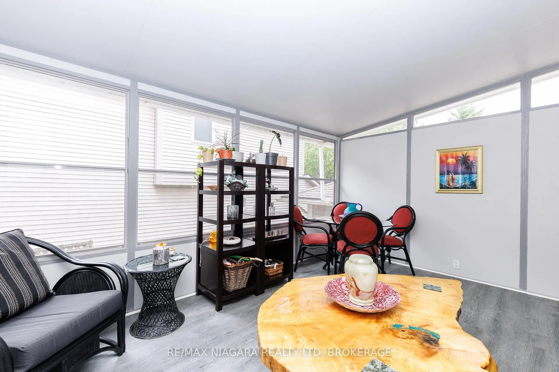 Photo 24 of 3786 Northwood Drive, Niagara Falls, Mt. Carmel — HOMEH