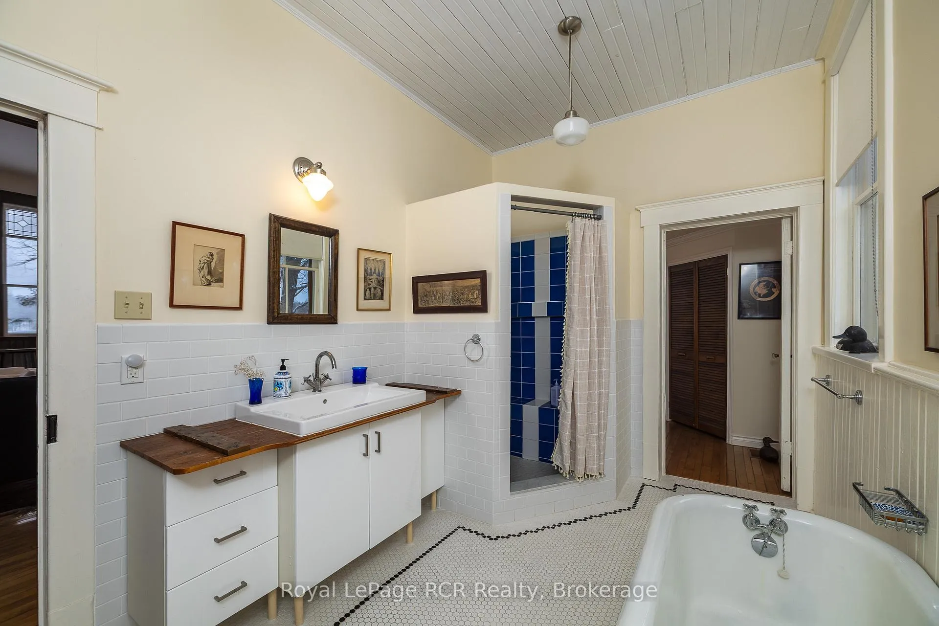 Photo 18 of 136630 Grey Road 12, Grey Highlands — HOMEH