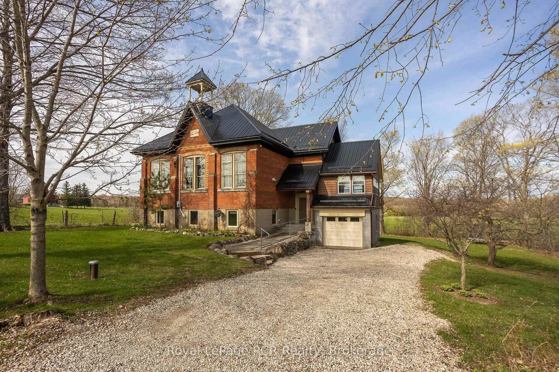 Photo 37 of 136630 Grey Road 12, Grey Highlands — HOMEH
