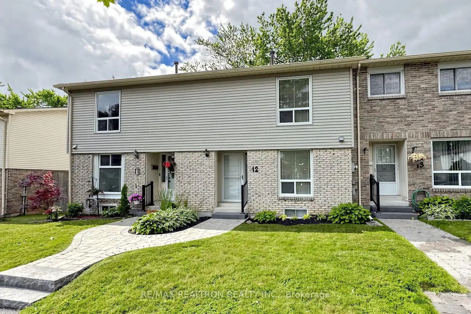 Photo 1 of Unit 12, 611 Galahad Drive, Oshawa, Eastdale — HOMEH