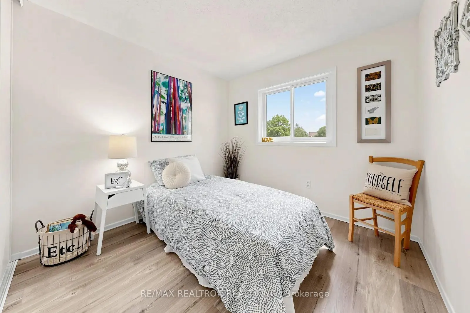 Photo 25 of Unit 12, 611 Galahad Drive, Oshawa, Eastdale — HOMEH