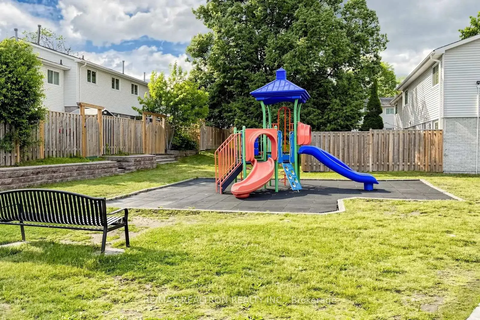 Photo 42 of Unit 12, 611 Galahad Drive, Oshawa, Eastdale — HOMEH