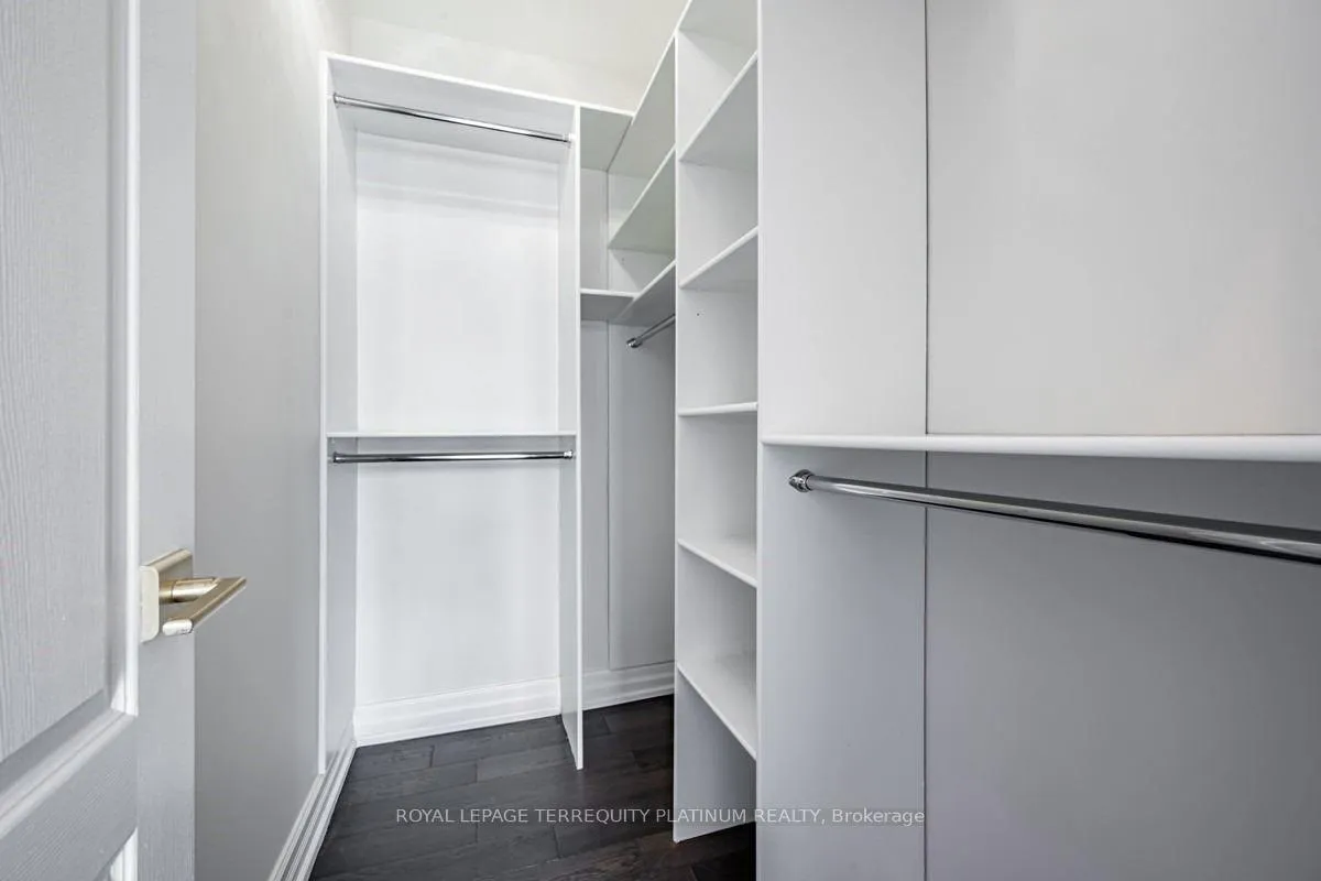 Photo 18 of Unit 902, 38 Avenue Road, Toronto, The Annex — HOMEH