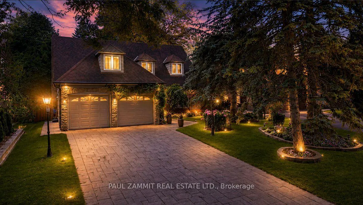 Photo 6 of 39 Woolsthorpe Crescent, Markham, German Mills — HOMEH