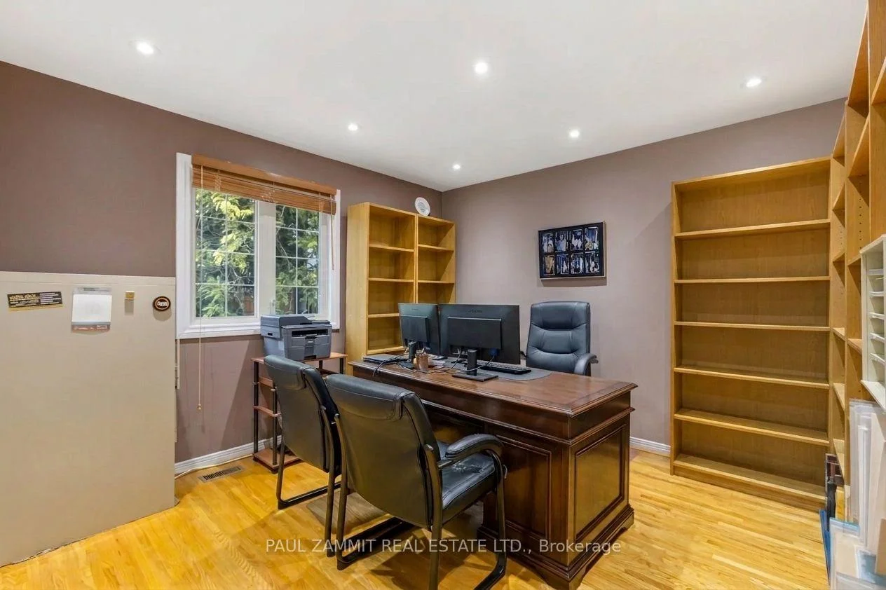Photo 45 of 39 Woolsthorpe Crescent, Markham, German Mills — HOMEH