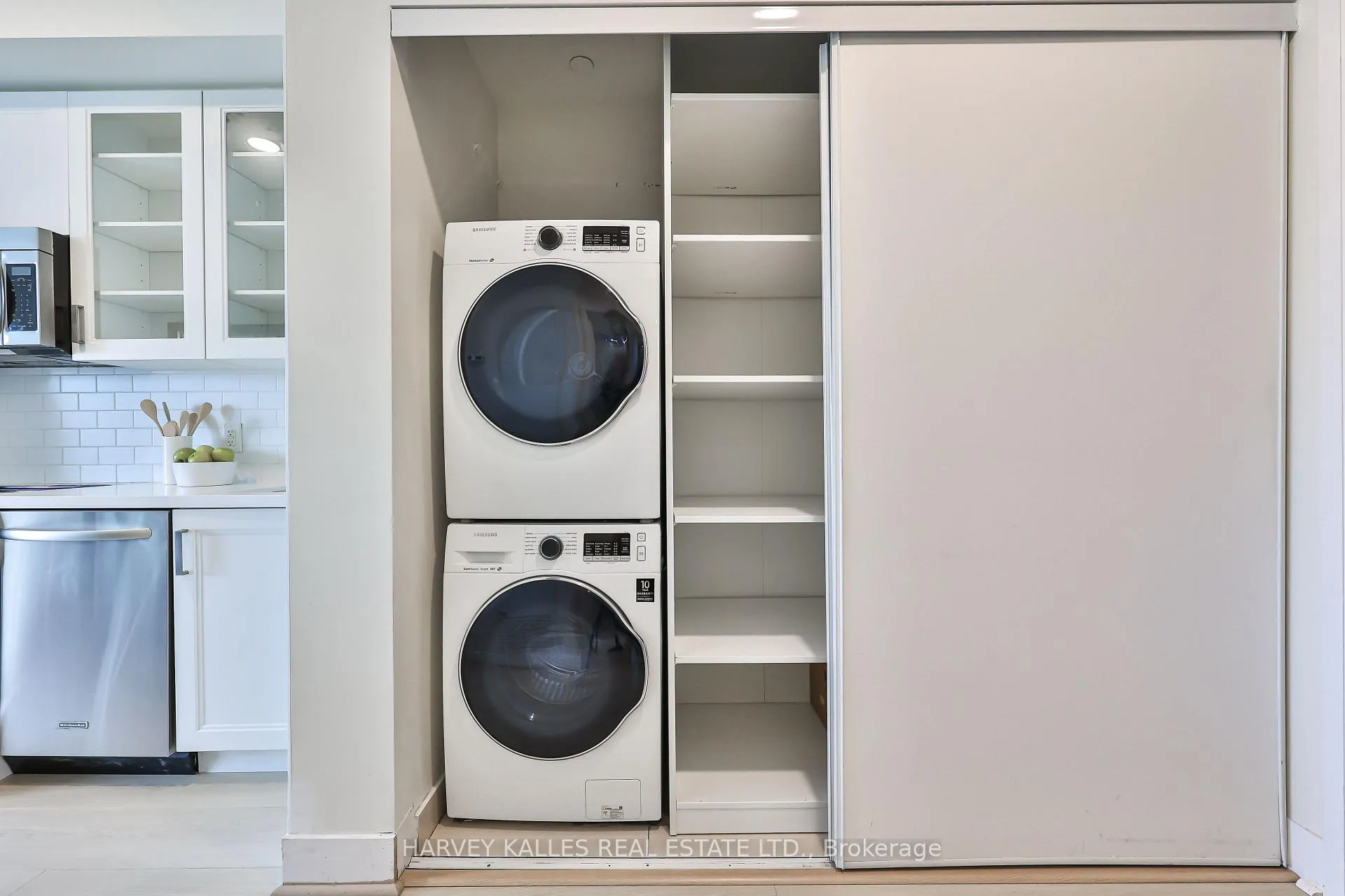 Photo 17 of Unit 622, 7608 Yonge Street, Vaughan, Crestwood-Springfarm-Yorkhill — HOMEH