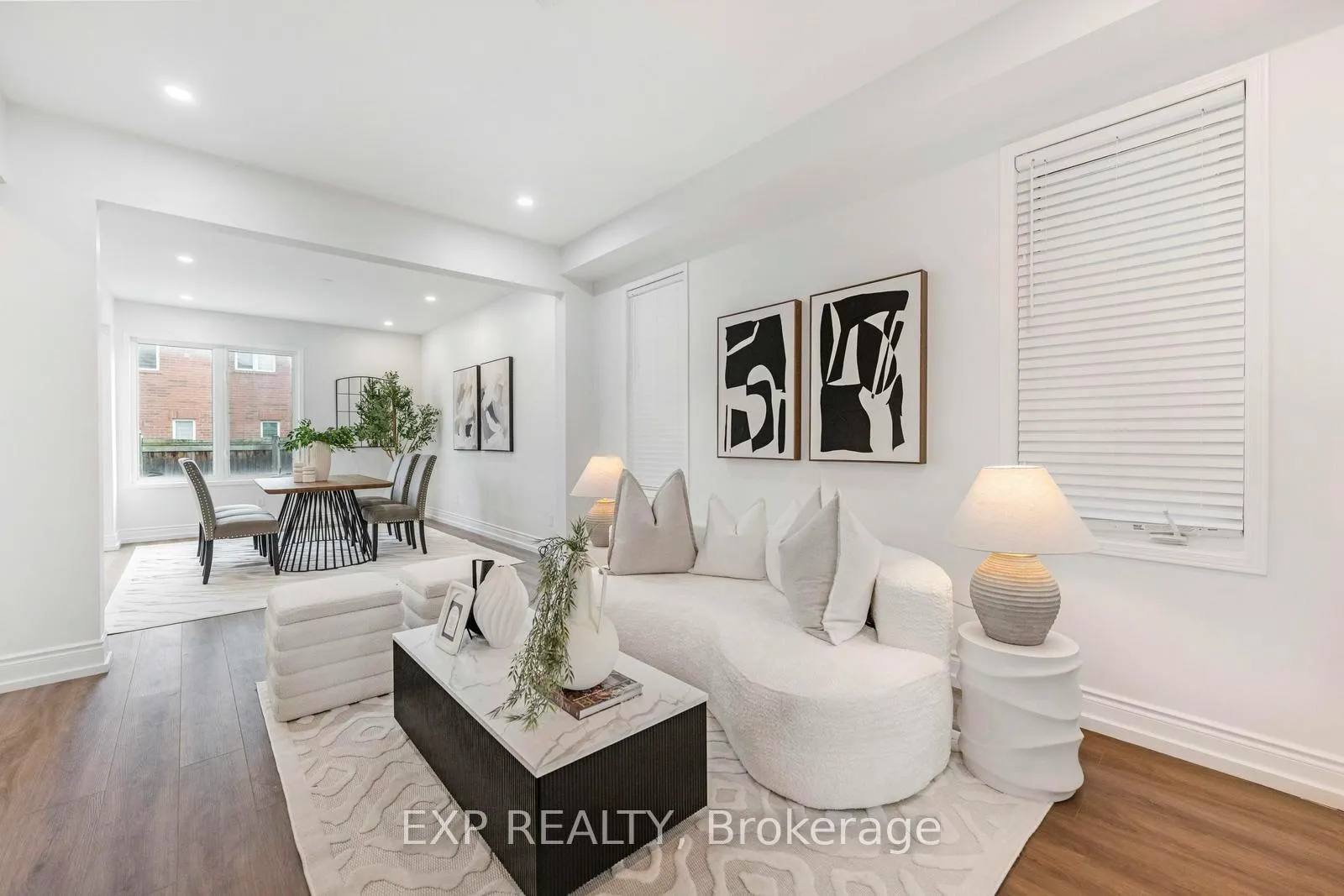 Photo 4 of 643 Yates Drive, Milton, Coates — HOMEH