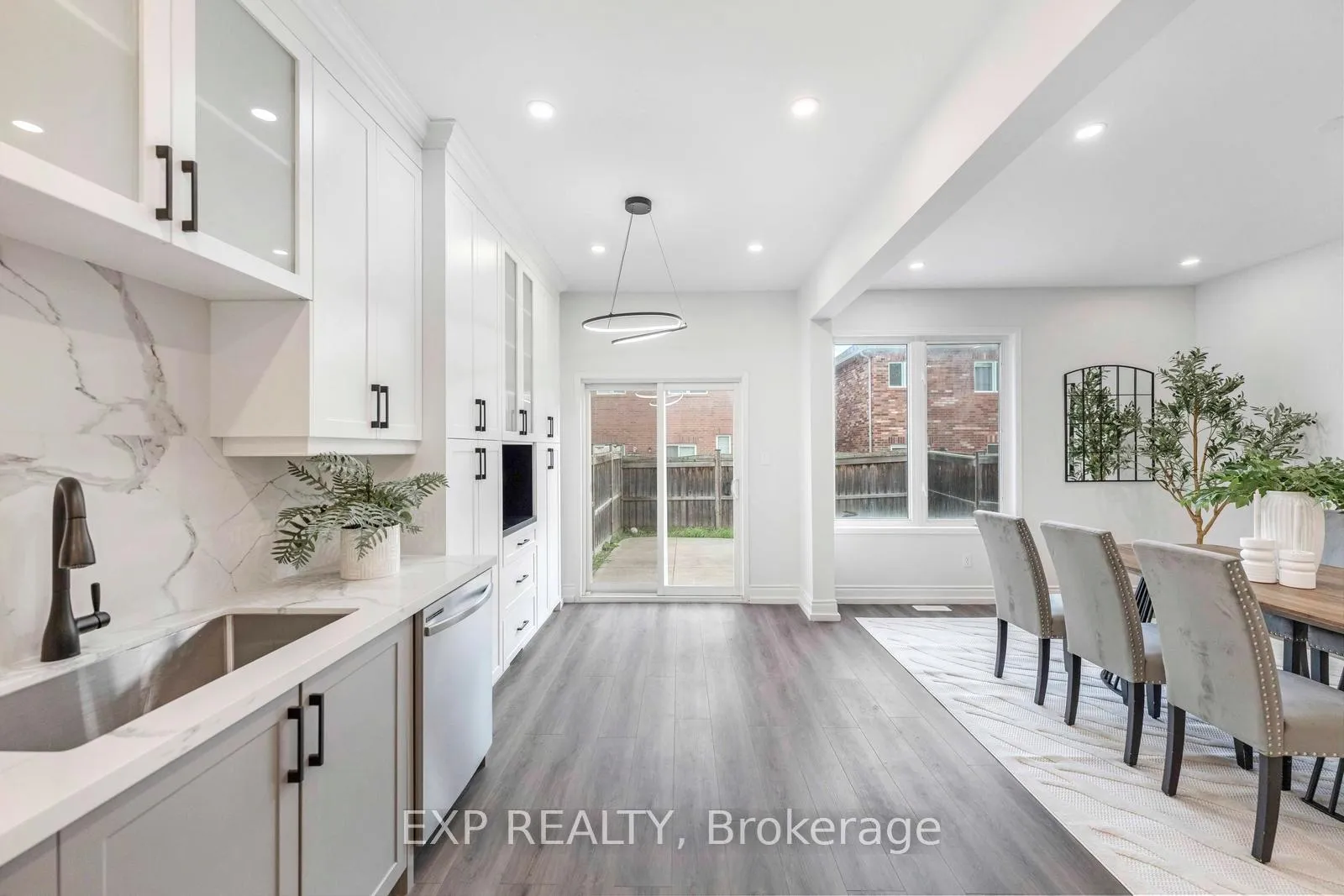 Photo 10 of 643 Yates Drive, Milton, Coates — HOMEH