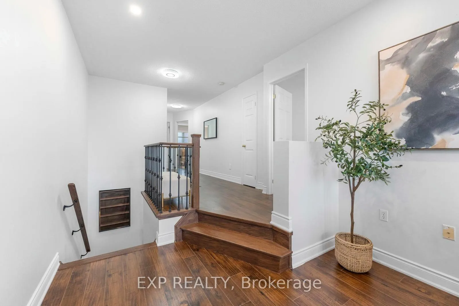 Photo 16 of 643 Yates Drive, Milton, Coates — HOMEH