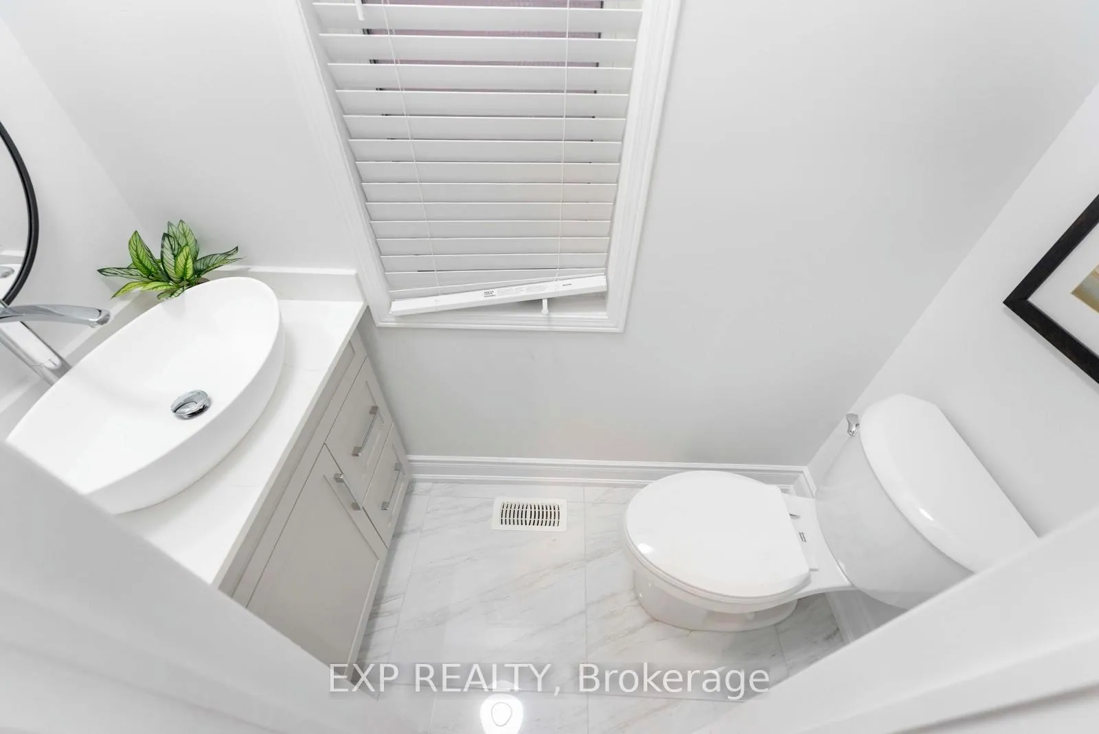 Photo 35 of 643 Yates Drive, Milton, Coates — HOMEH