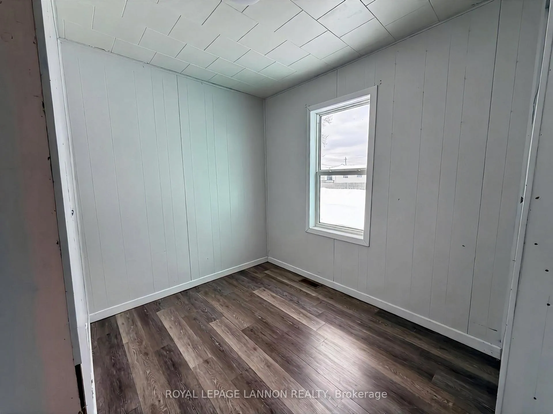 Photo 12 of 107 Beamish Avenue E, Greenstone, Geraldton — HOMEH