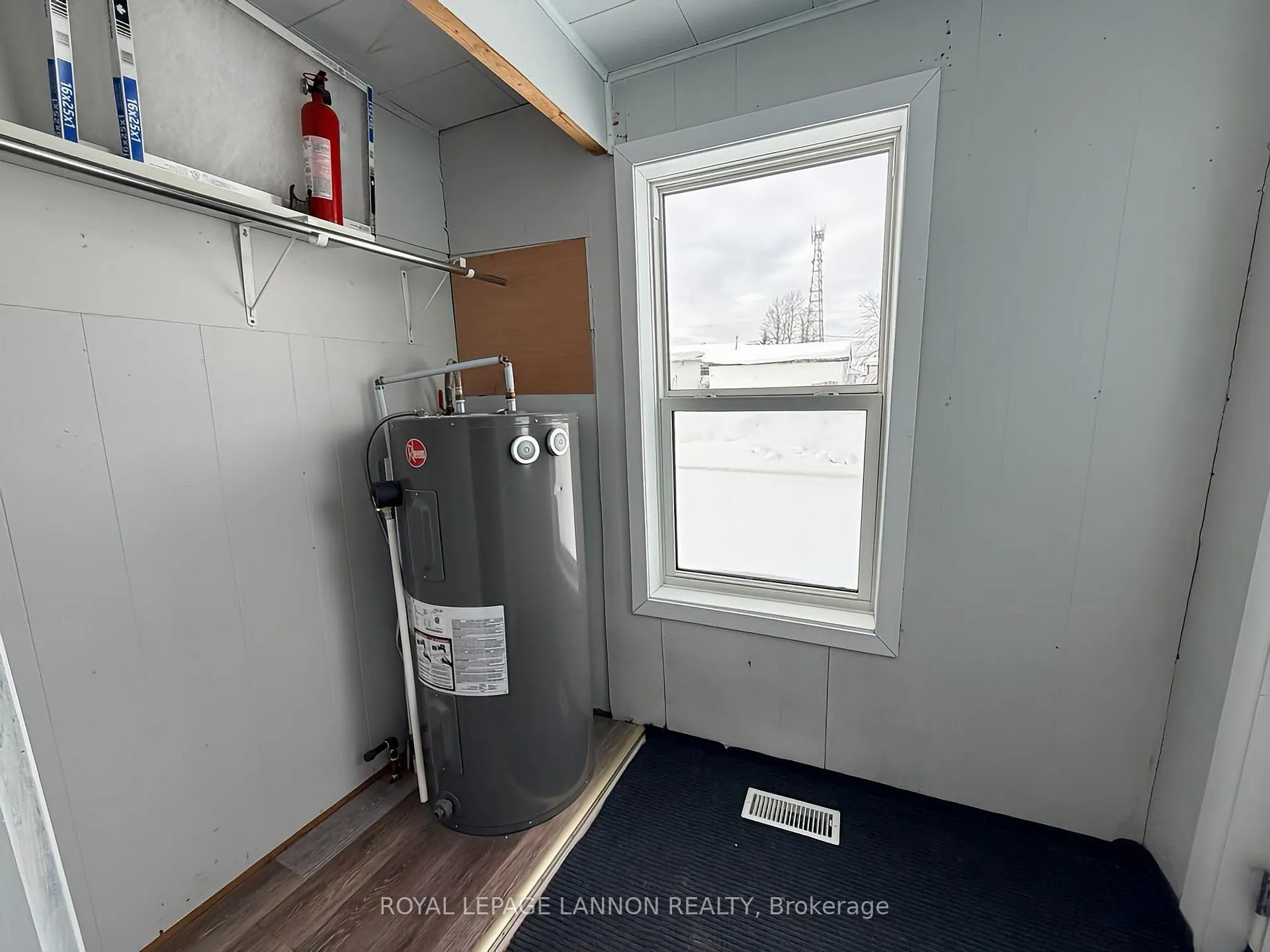 Photo 15 of 107 Beamish Avenue E, Greenstone, Geraldton — HOMEH