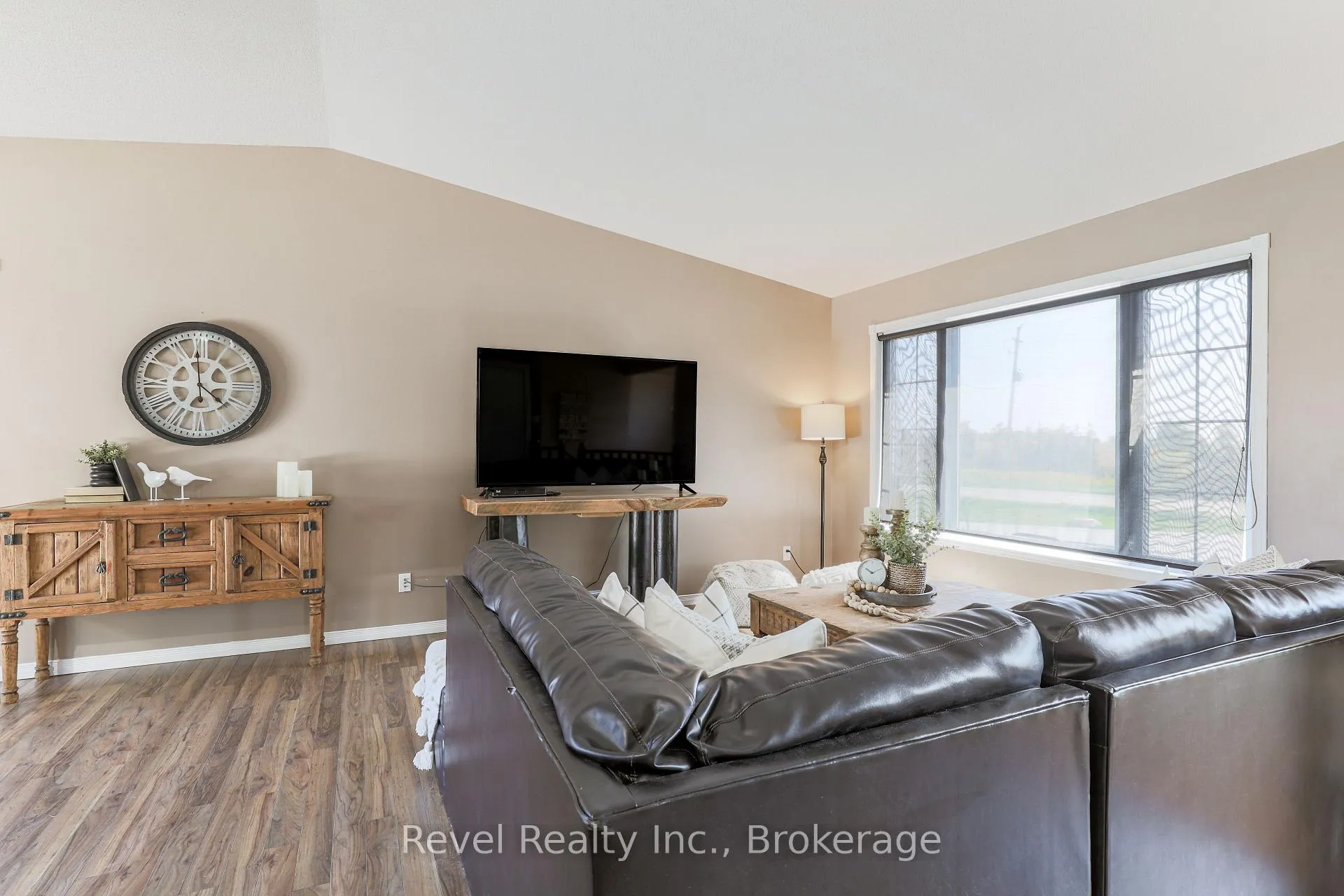 Photo 10 of 477 Four Points Road, Kawartha Lakes, Rural Verulam — HOMEH